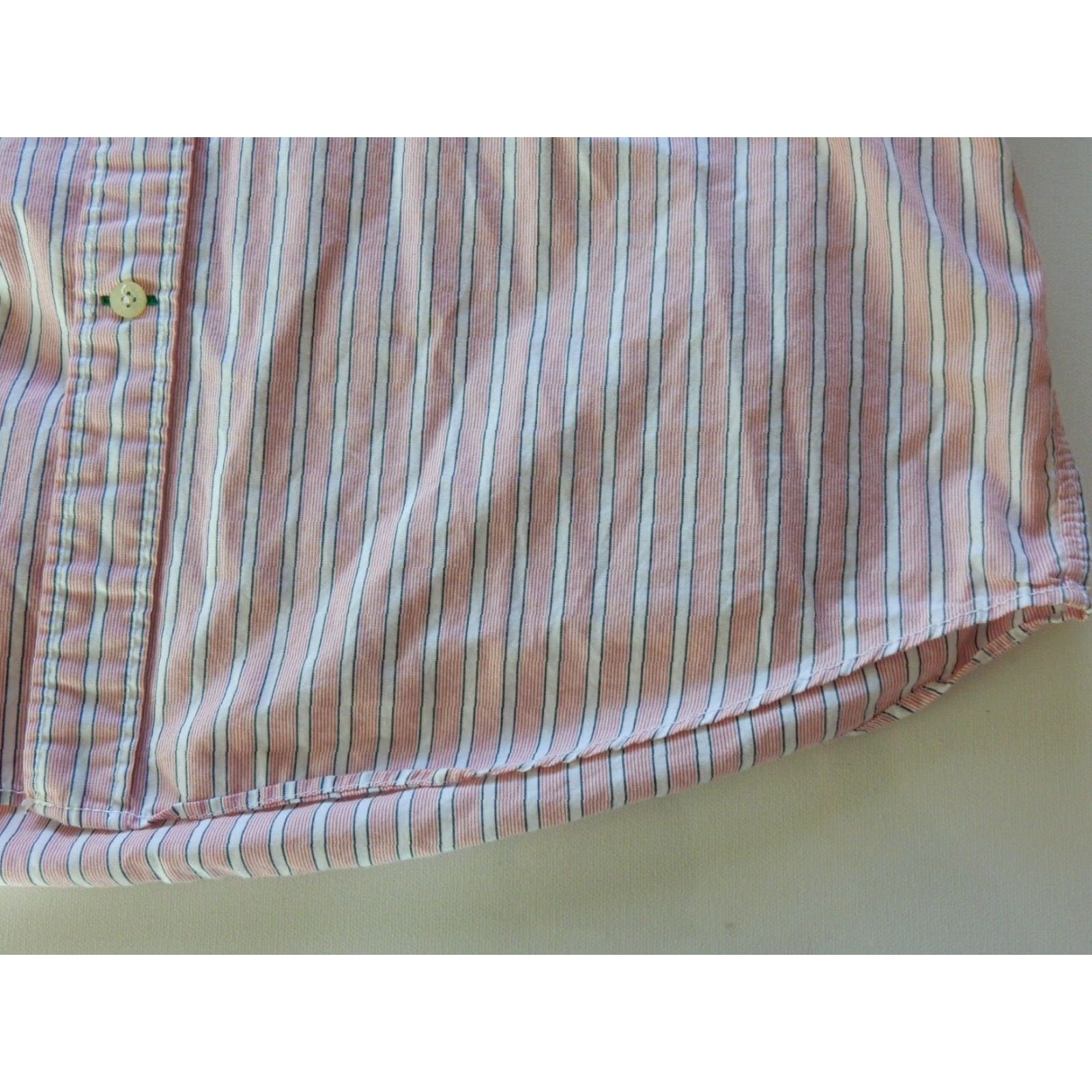 Tommy Hilfiger VINTAGE Tommy Hilfiger Men’s Shirt XL Long Sleeve Button-Up Cotton Pink-Blue-White Striped 90s Size US XL / EU 56 / 4 - 2 Thumbnail