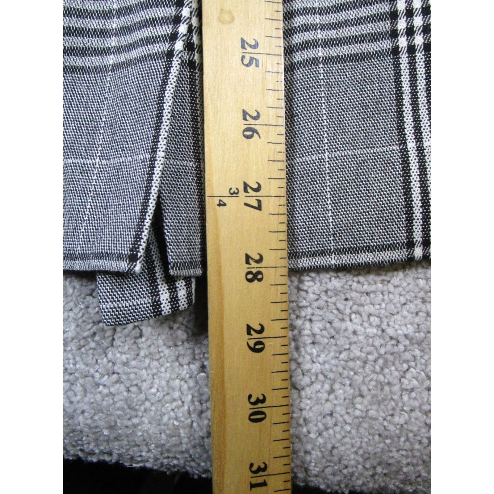 Madewell Madewell Coat Womens Medium Gray Black Plaid Pea Coat Long Sleeve Button Mid-Length Polyester Lining Regular Size M Jacket/Coat Category: Coat Size M / US 6-8 / IT 42-44 - 8 Thumbnail