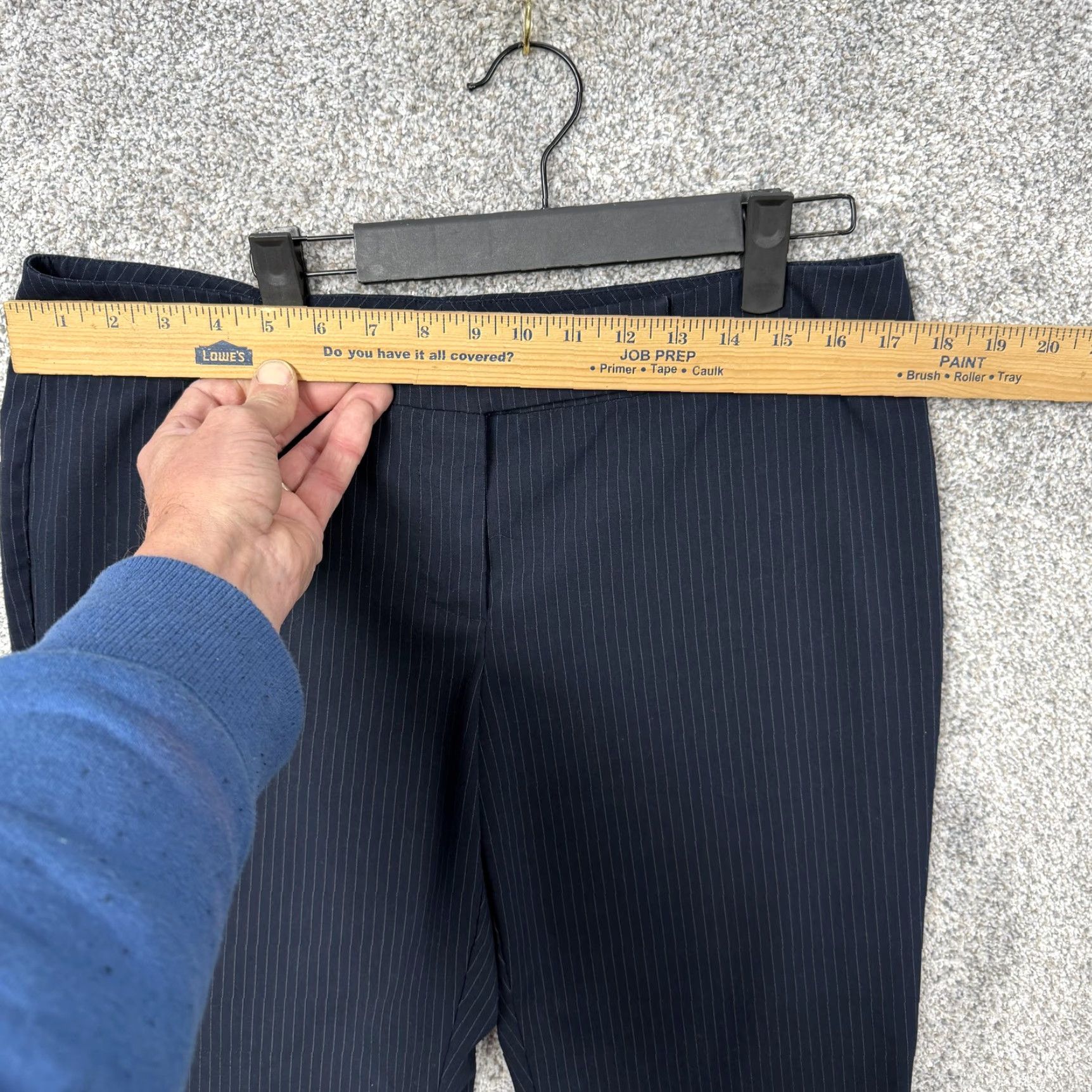 Vintage New York & Company Capri Pants Womens 12 Blue Pinstripe Straight Stretch Office Pants Womens 12 Blue Pinstripe Straight Stretch Office Size 34" / US 12 / IT 48 - 2 Thumbnail