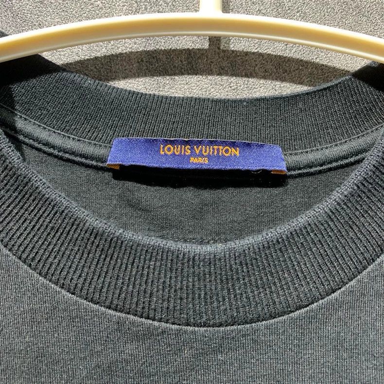 Other Louis Vuitton Gesture printed short sleeves Size US S / EU 44-46 / 1 - 3 Thumbnail