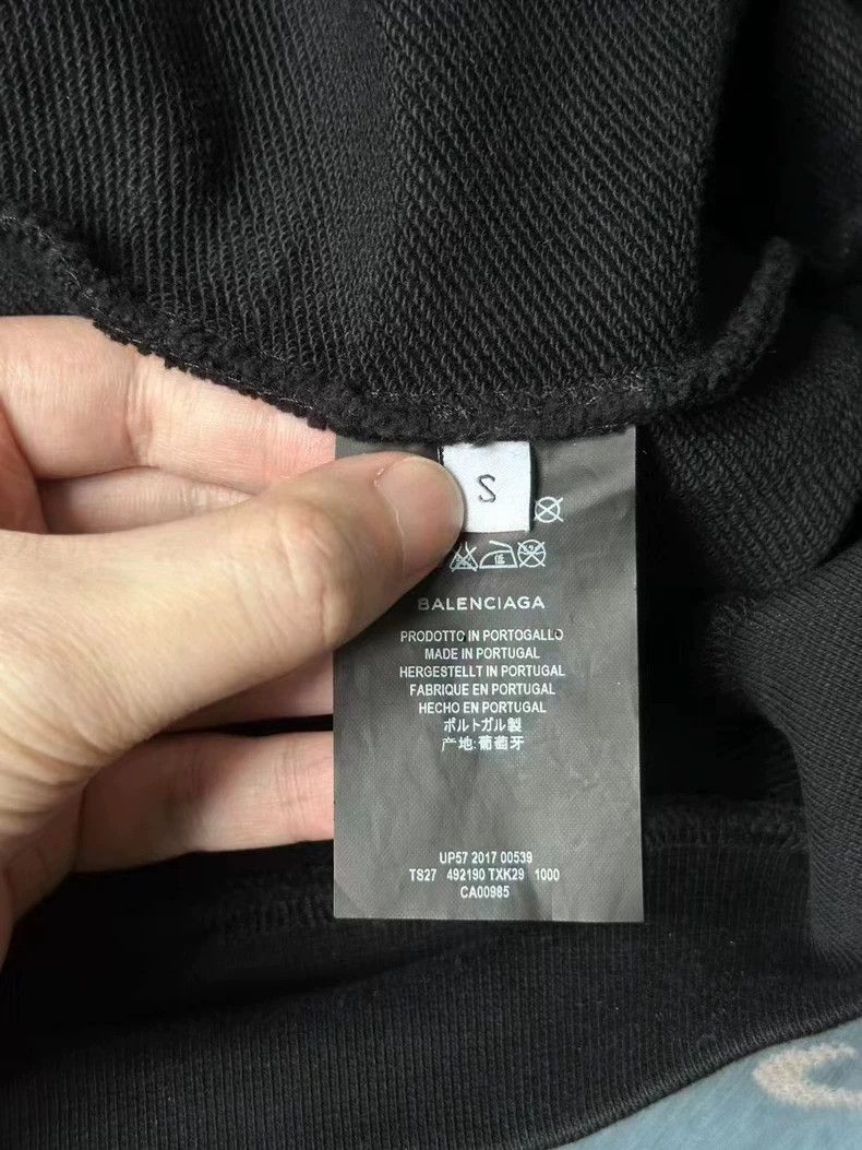Balenciaga Balenciaga Hat logo hoodie 2502-Nextarrow Size US S / EU 44-46 / 1 - 4 Thumbnail