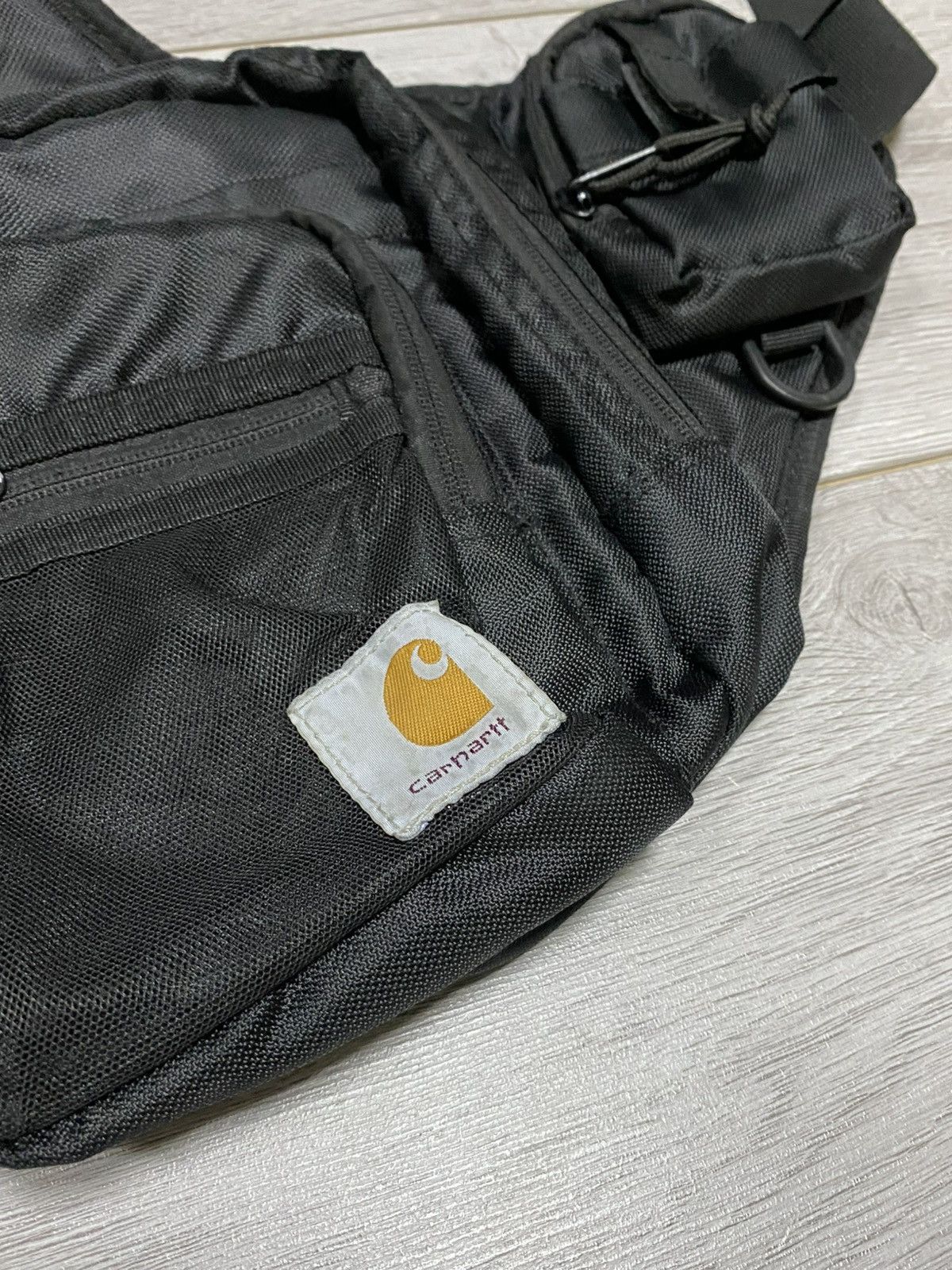 Carhartt Carhartt vintage y2k distressed sling bag waterproof Size ONE SIZE - 3 Thumbnail