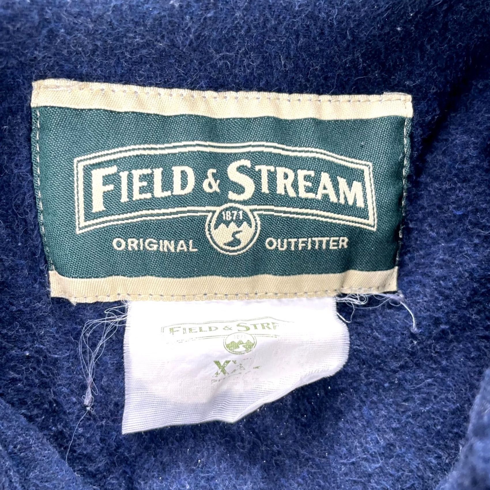 Vintage VTG Field And Stream Shirt Mens 2XL Blue Long Sleeve Button-Up Collared Pockets Outdoor Fish Camping Casual Fall Winter Size US XXL / EU 58 / 5 - 3 Thumbnail