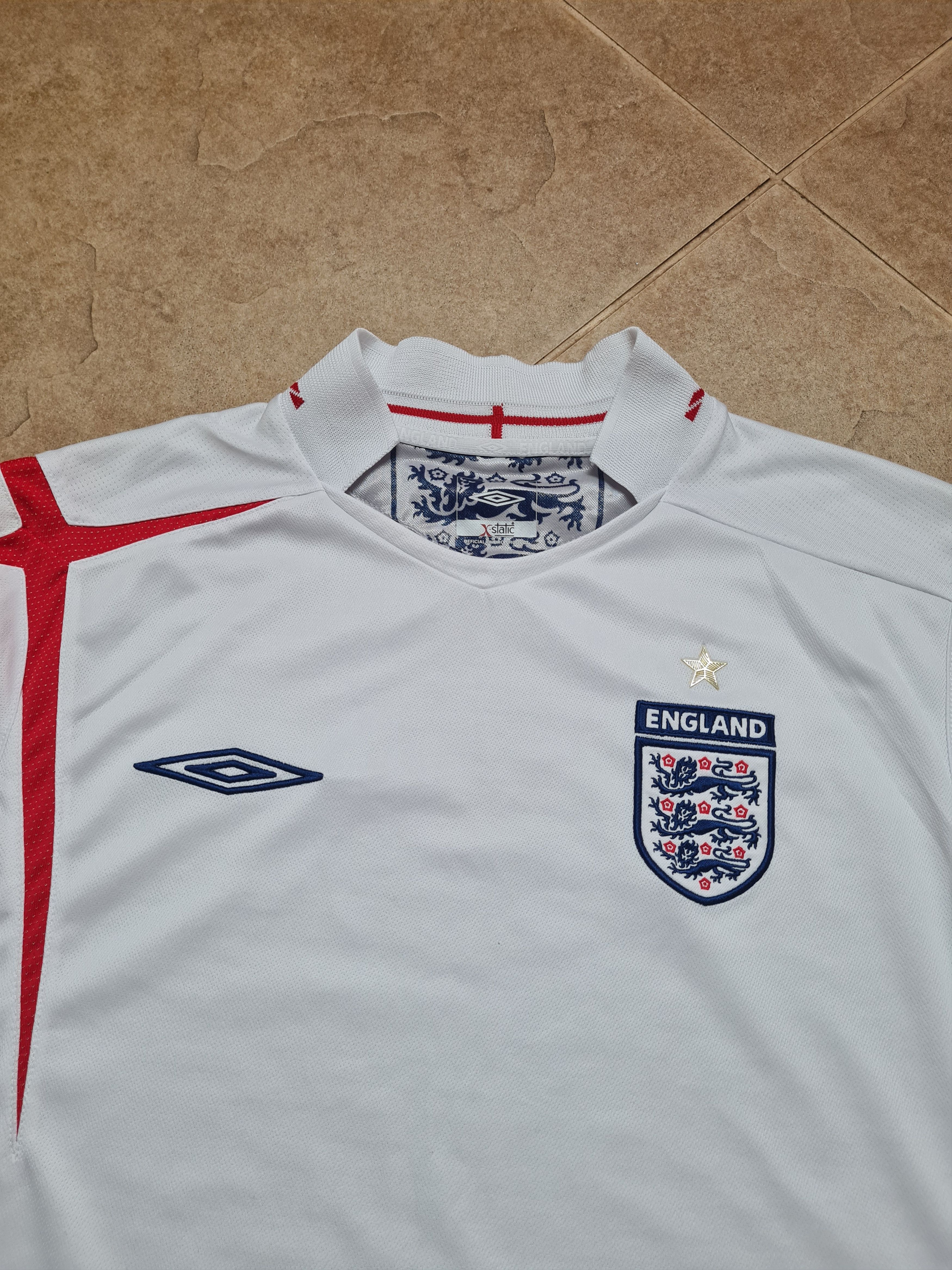Umbro Vintage Jersey Umbro England 2005 - 2007 home soccer shirt L Size US L / EU 52-54 / 3 - 16 Thumbnail