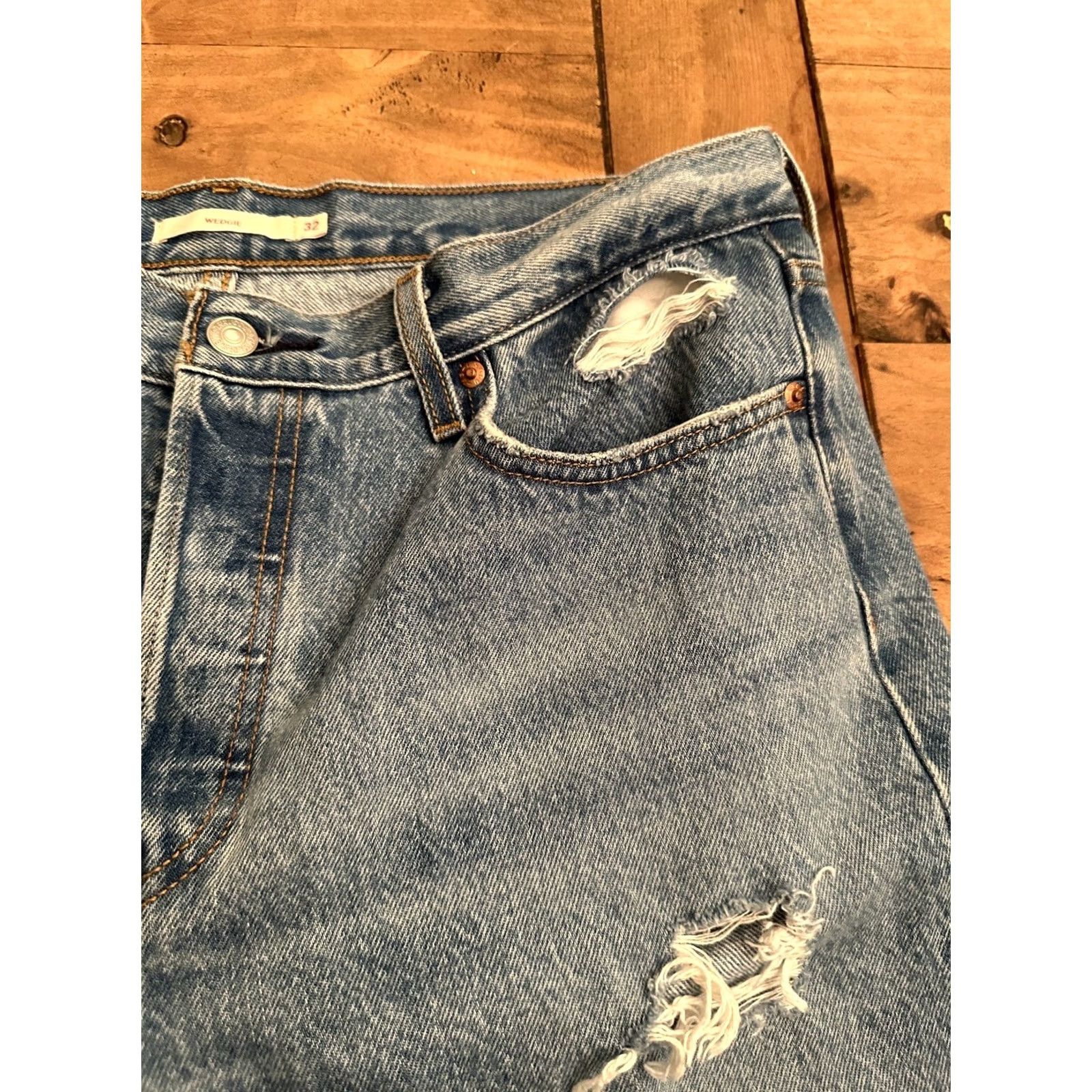 Levi's LEVI'S Wedgie Straight Ankle Jeans Button Fly Women’s 32 Red Tab Jeans Women’s Vintage? (VINTAGE) Size 24" / US 00 / IT 34 - 4 Thumbnail