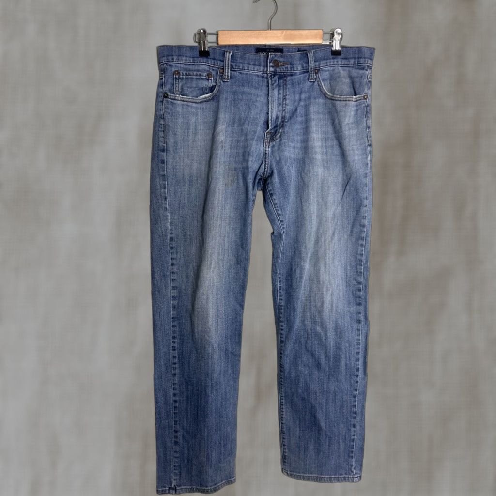 Lucky Brand Lucky Brand 221 Jeans Straight Medium Wash Men 36x32 Blue Size US 36 / EU 52 - 1 Thumbnail