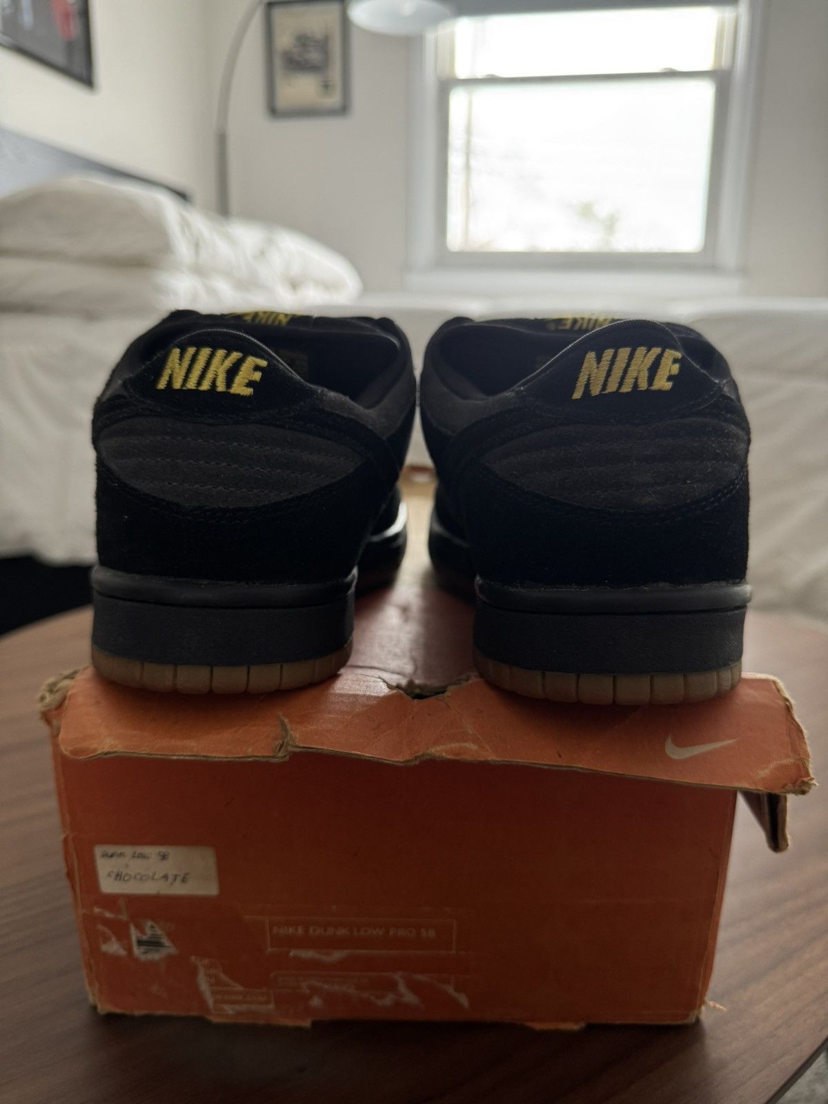 Chocolate × Nike Nike Chocolate Dunks Size US 8.5 / EU 41-42 - 2 Thumbnail