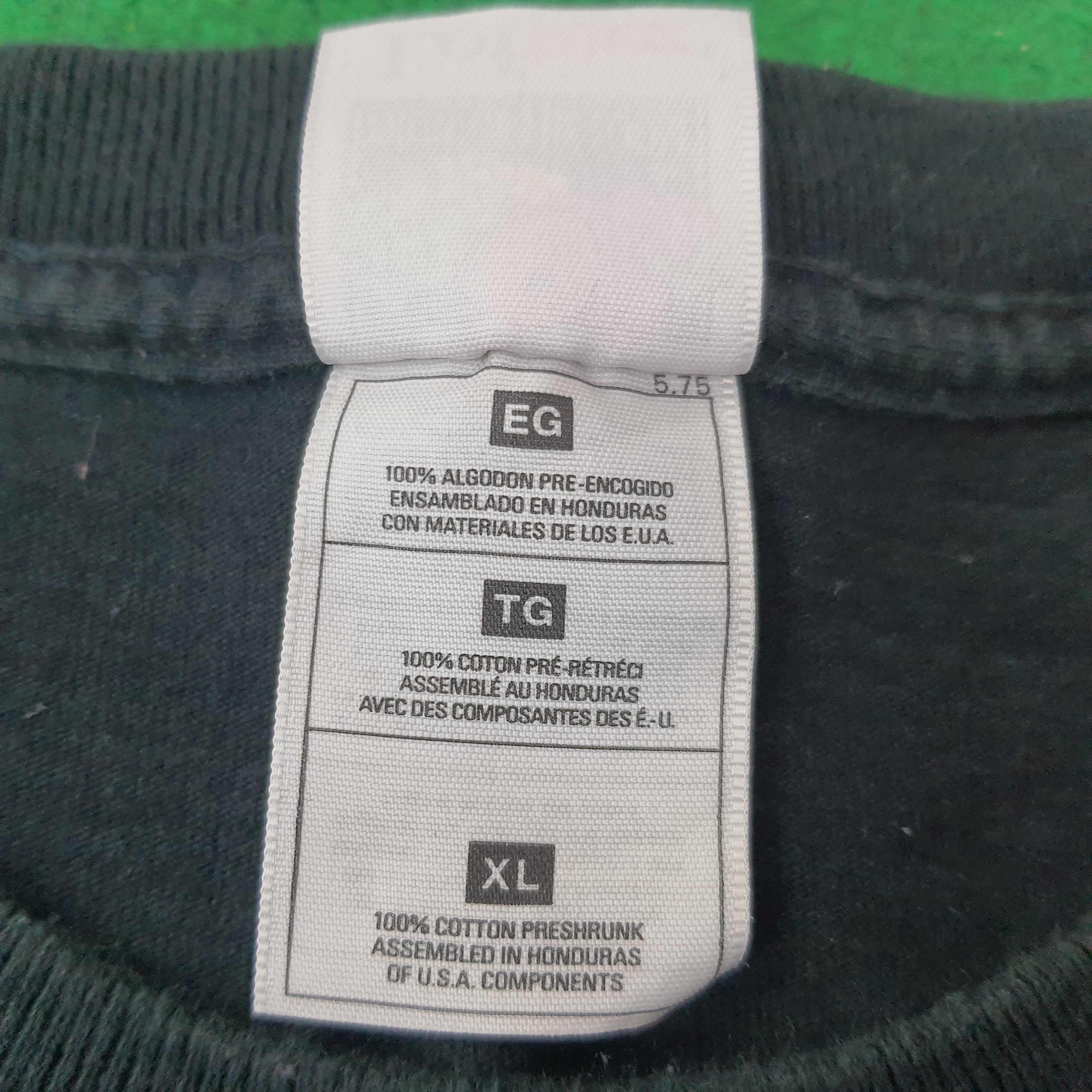 Fruit Of The Loom Vintage De LA Hoya Trinidad 90s Las Vegas Tshirt C249N54 Size US XXL / EU 58 / 5 - 6 Thumbnail