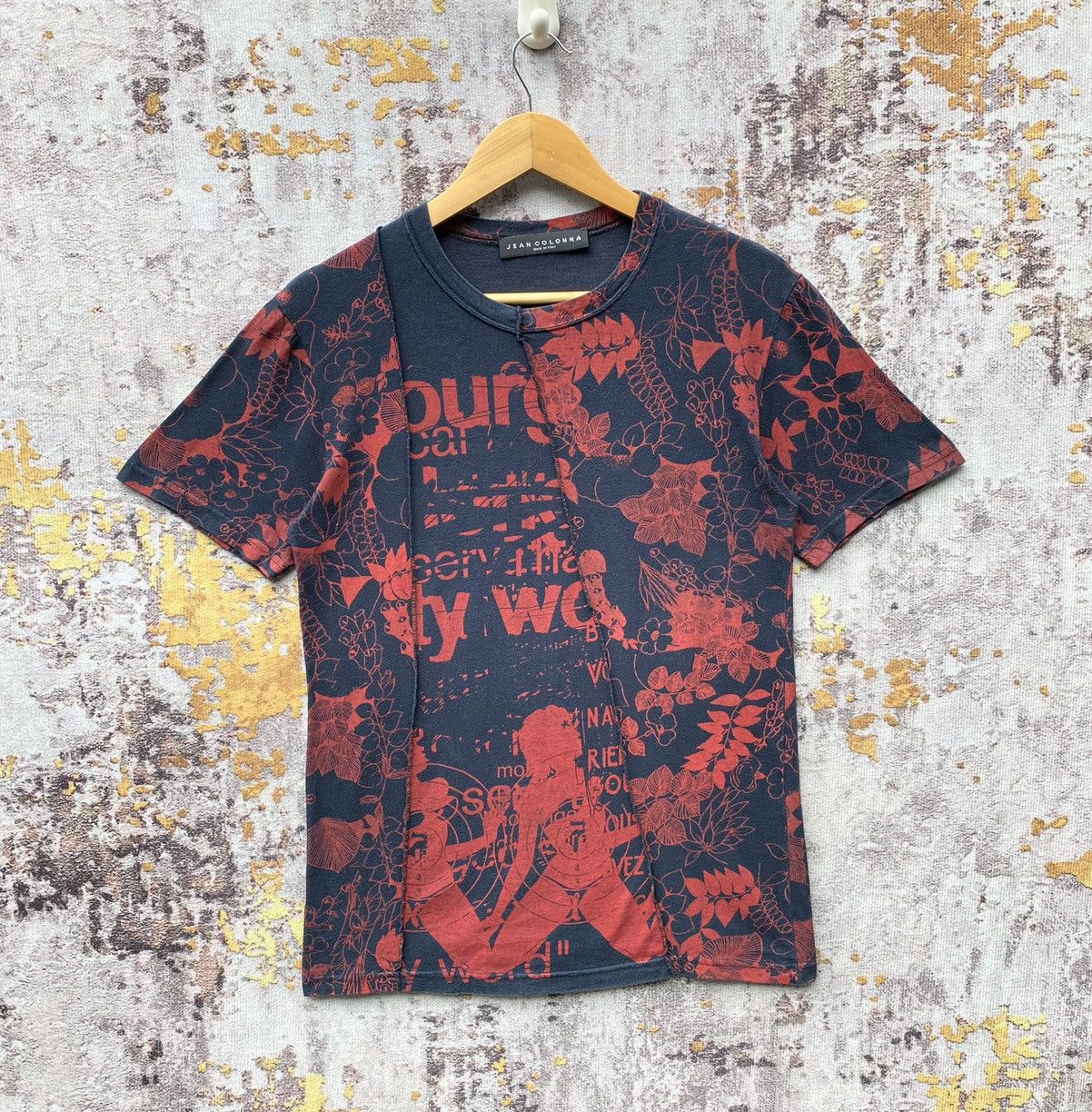 Vintage Jean Colonna Floral Graphic Sexy Girl Shirt Fashion Designer Size US S / EU 44-46 / 1 - 1 Thumbnail