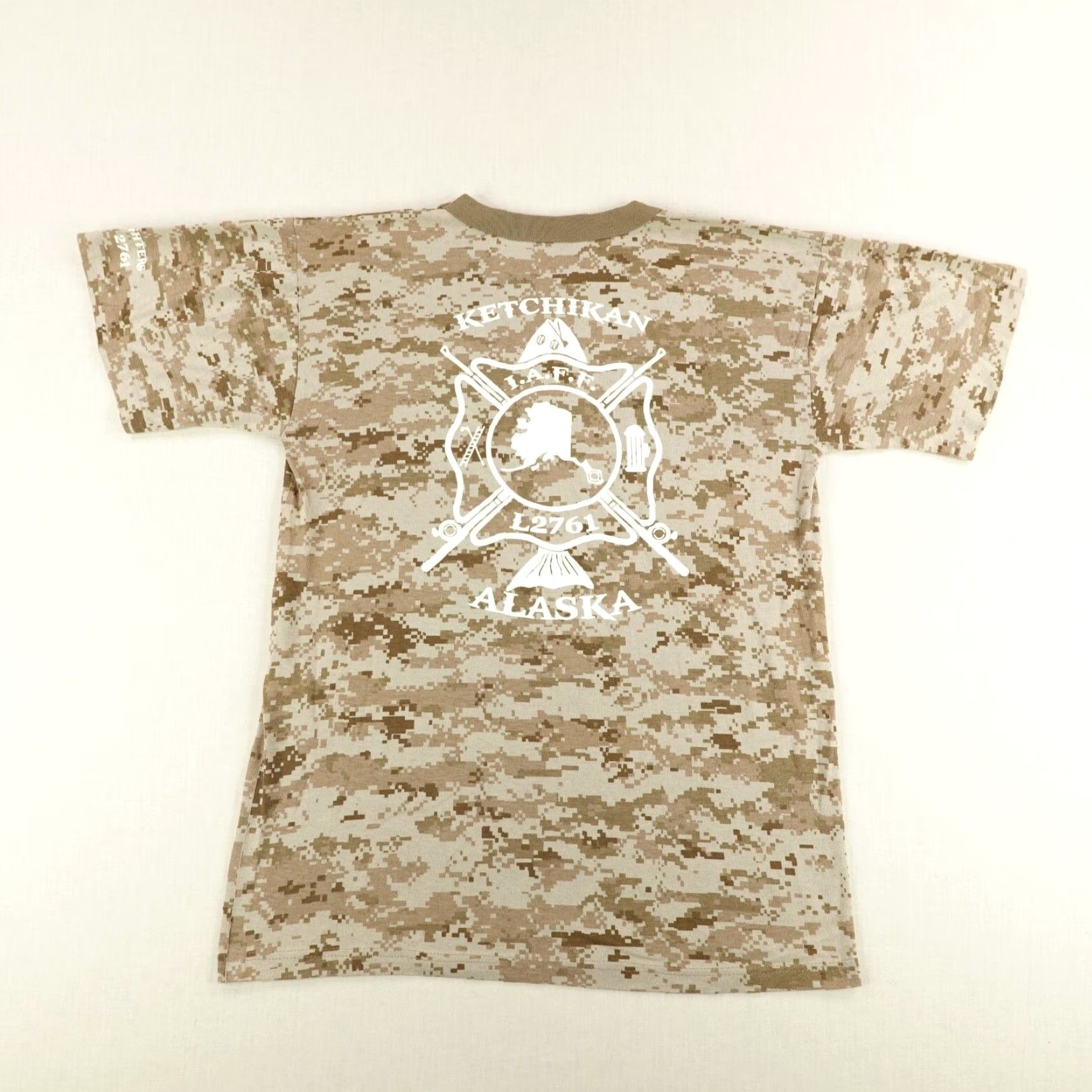 Vintage VINTAGE Ketchikan Alaska Shirt Mens Large Digi Camo Firefighters Local 2761 80s Size US L / EU 52-54 / 3 - 5 Thumbnail