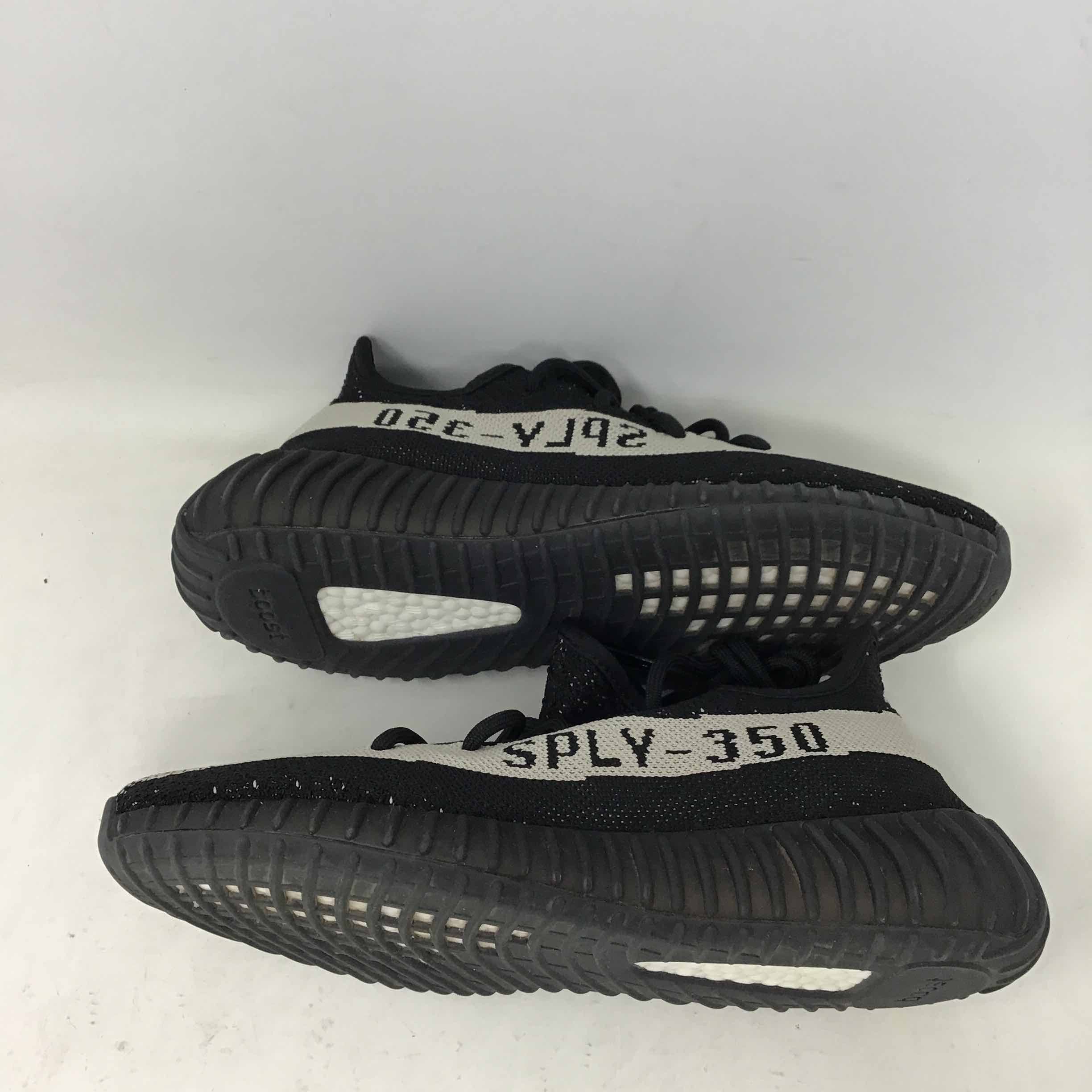 Sply 350 Yeezy Boost 350 V2 Oreo Original Yeezy Boost 350 V2 Oreo