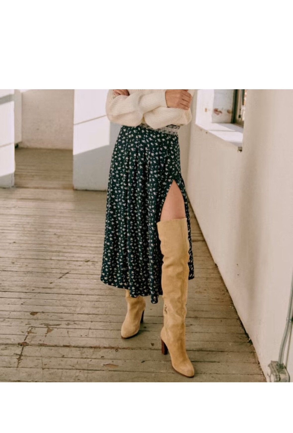Sezane Sezane Alicia Midi Skirt in 2-tone jacquard Size 36" / US 14 / IT 50 - 1 Thumbnail