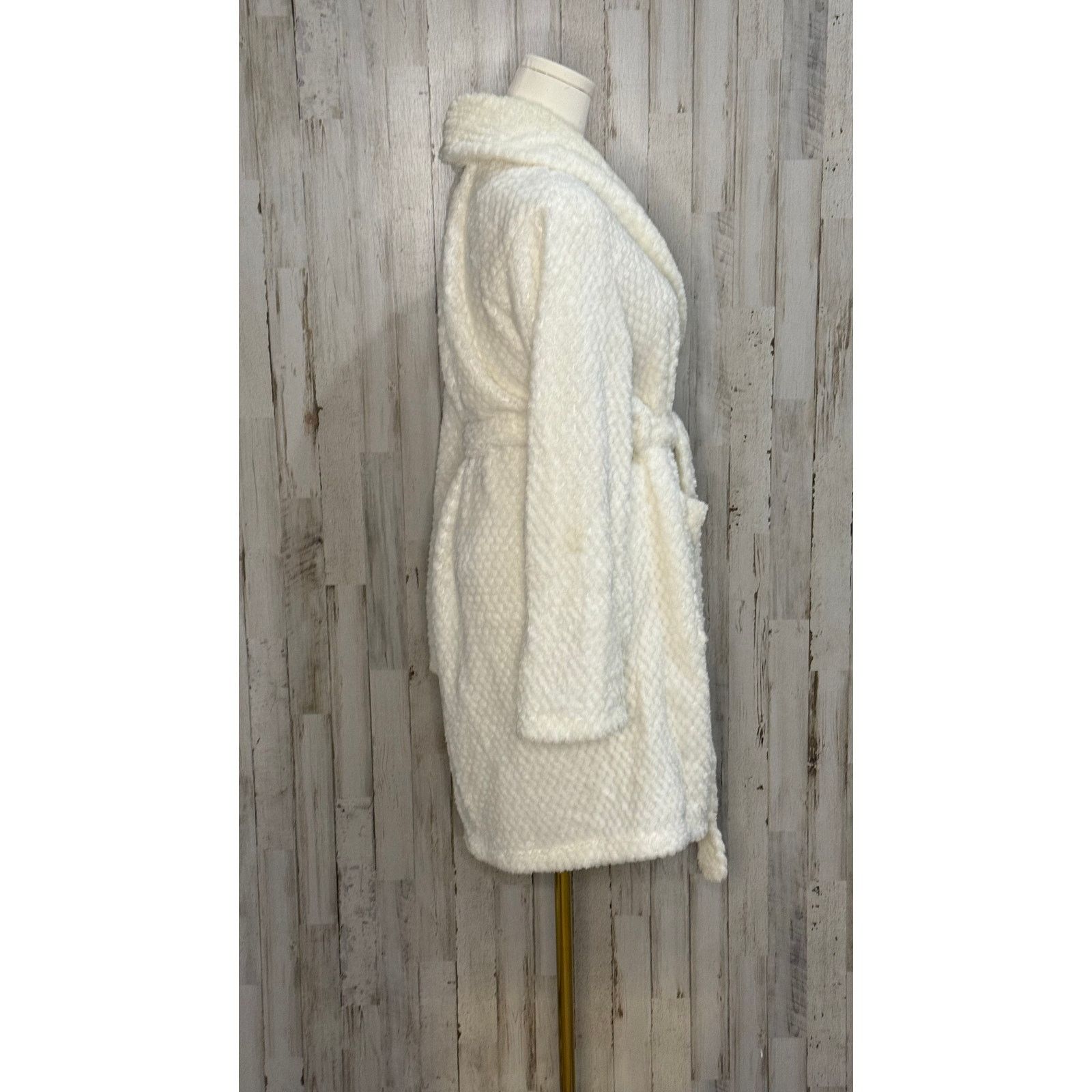 Laura Ashley Laura Ashley Women's Kimono Robe White Plush Size L/XL Size 32" / US 10 / IT 46 - 2 Thumbnail