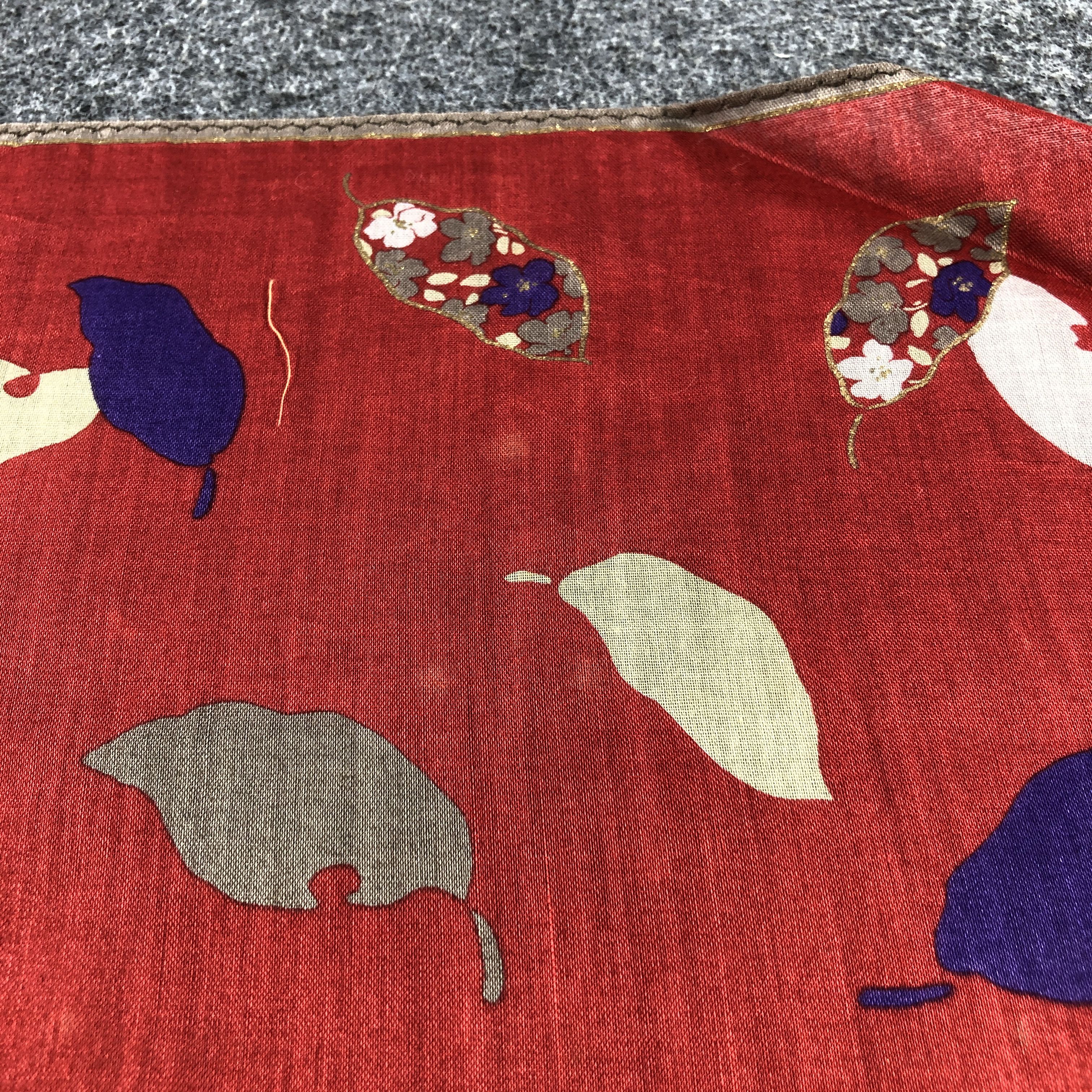 Pierre Balmain × Vintage Pierre Balmain Handkerchief Neckerchief Bandana H2374 Size ONE SIZE - 7 Thumbnail