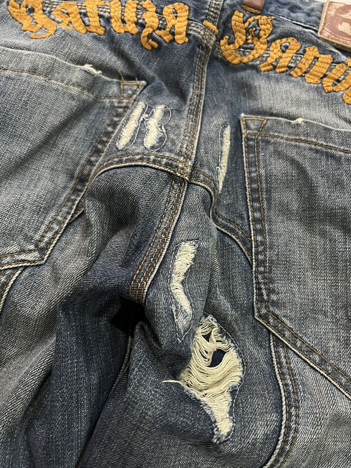 If Six Was Nine × Japanese Brand JAPANESE BRAND YAKUZA GANGSTER DISTRESSED JEANS VERY RARE Size US 32 / EU 48 - 11 Thumbnail