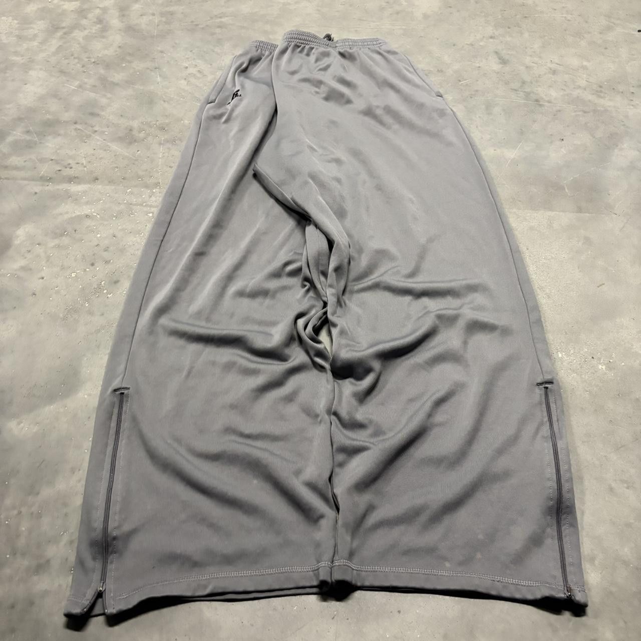 Russell Athletic × Vintage Crazy Vintage Y2K/2000s Baggy Grey Streetwear Russell Skater Sweatpants! Size US 34 / EU 50 - 3 Thumbnail