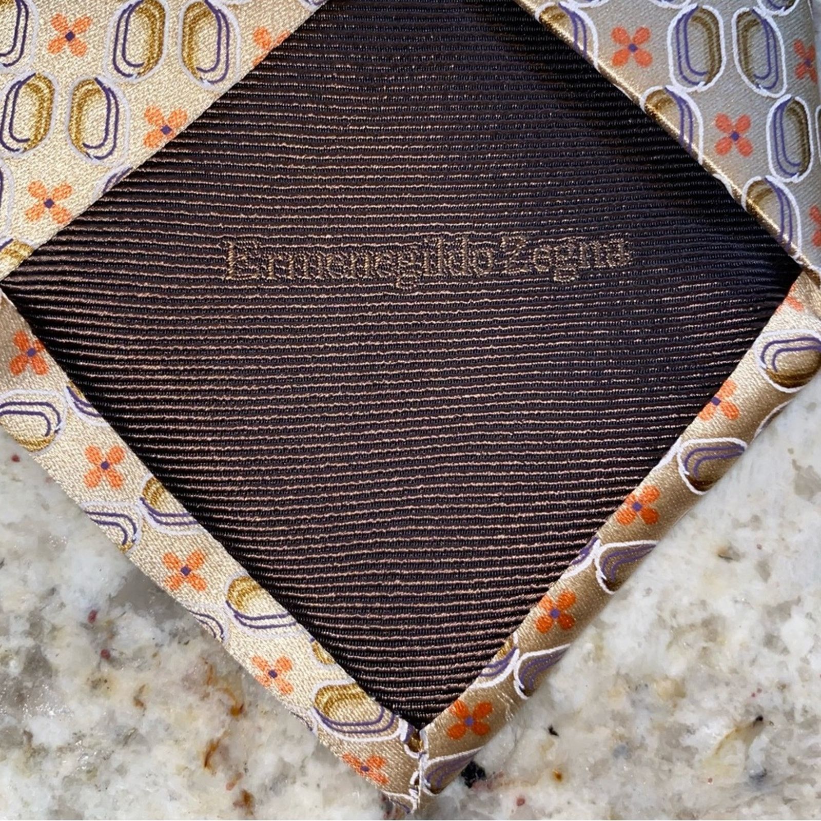 Ermenegildo Zegna $220 Ermenegildo Zegna 100% Silk Tie Italy Tan Orange Print Size ONE SIZE - 2 Thumbnail