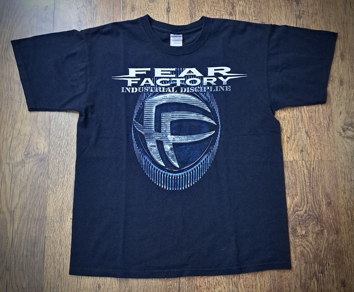Band Tees FEAR FACTORY x INDUSTRIAL DISCIPLINE x Tour T-Shirt 2010 Size US L / EU 52-54 / 3 - 1 Thumbnail