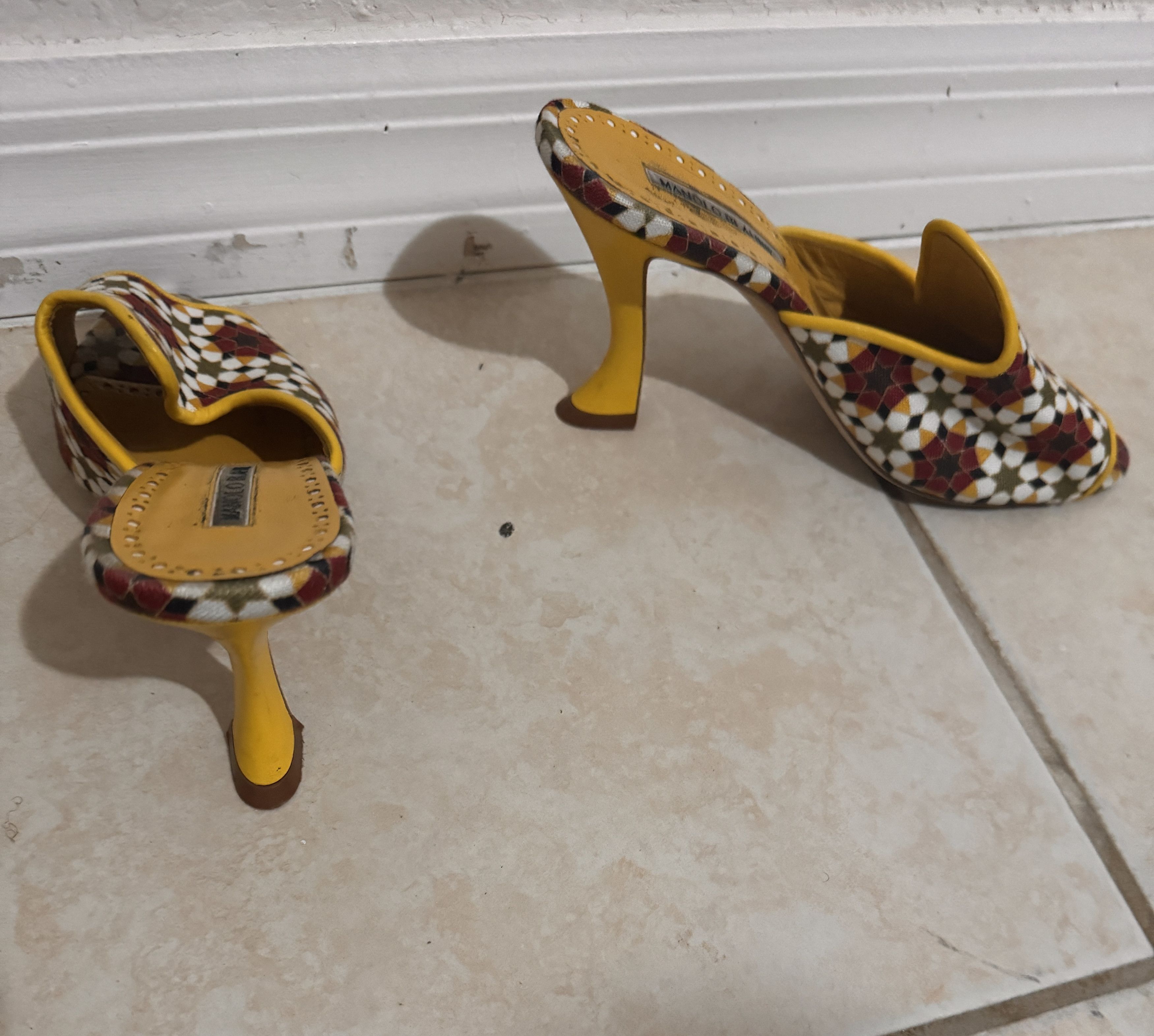 Manolo Blahnik Manolo Blahnik mules Size US 10 / IT 40 - 3 Thumbnail