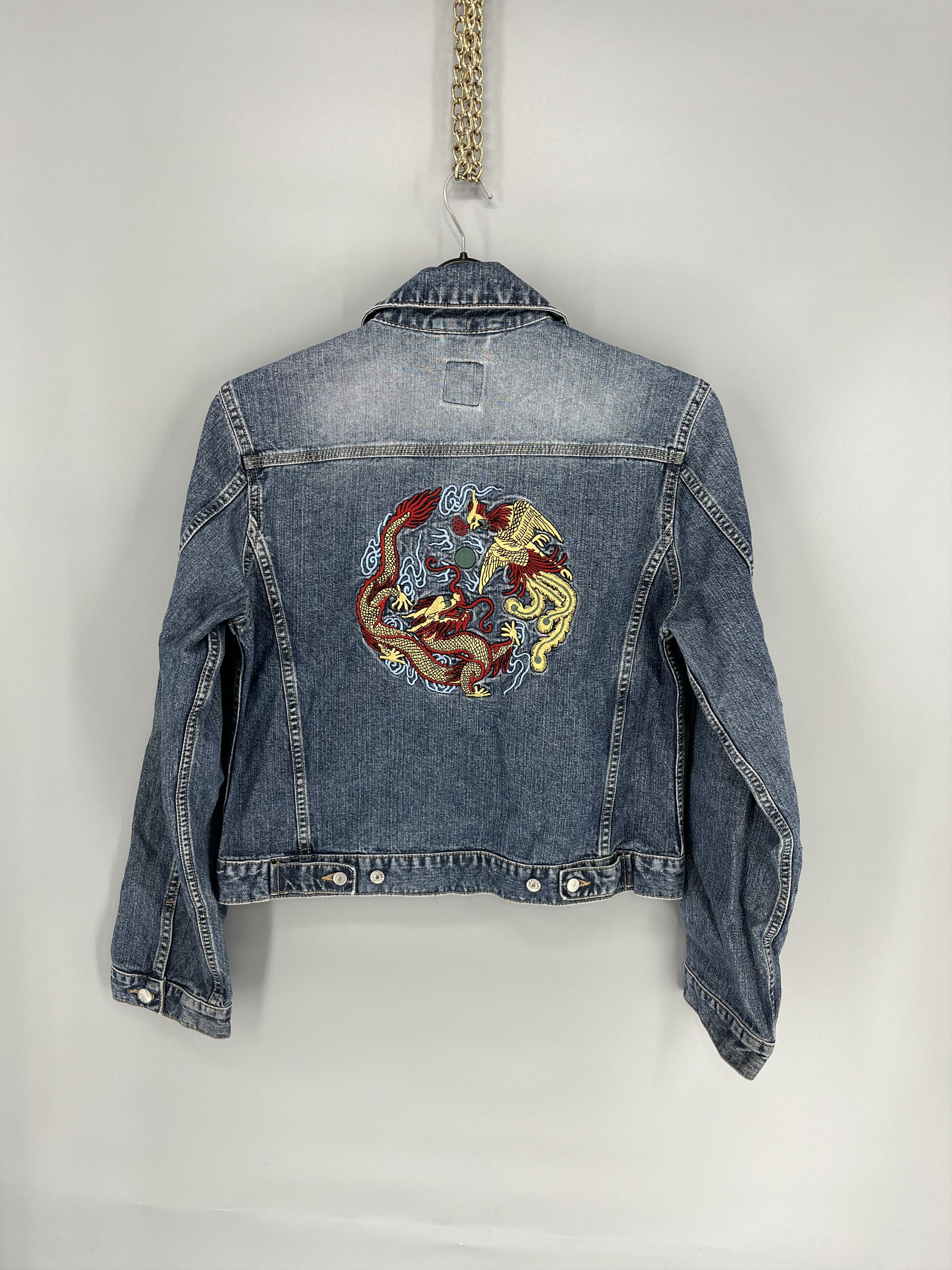Vintage Vintage 90s Women’s Dragon Denim Jacket Size L Size L / US 10 / IT 46 - 10 Thumbnail