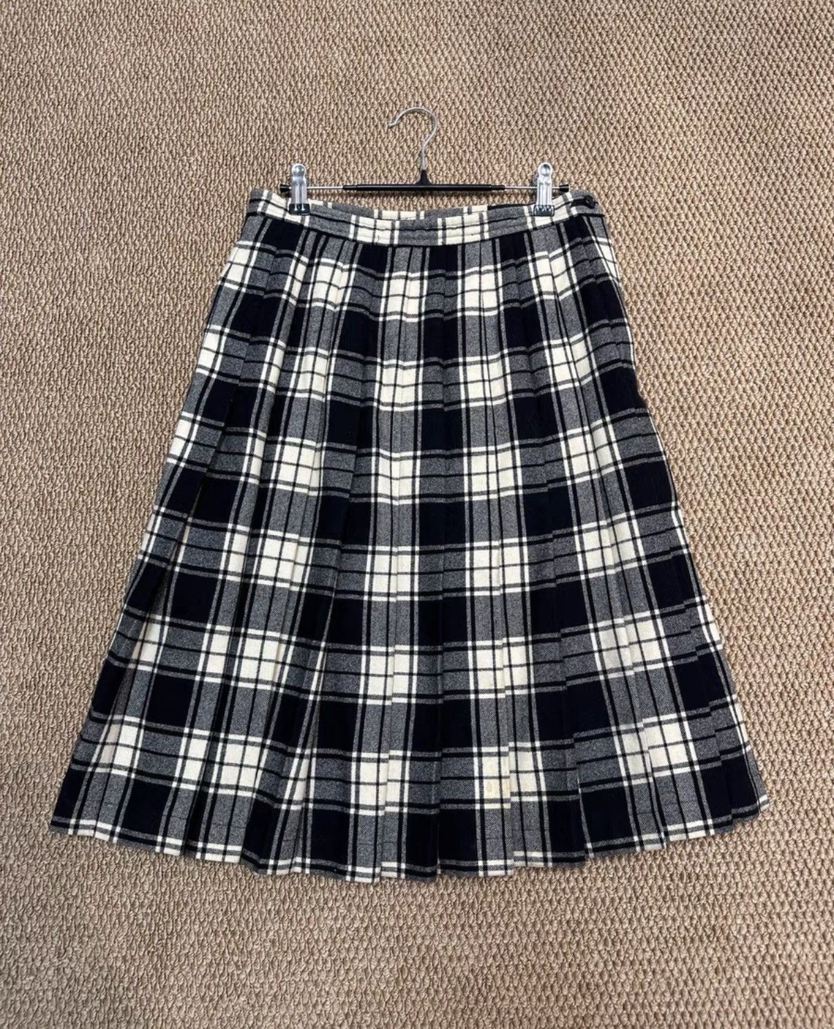 Comme des Garcons COMME des GARÇONS Black & White Wool Plaid Pleated Skirt K23 Size 26" / US 2 / IT 38 - 1 Thumbnail