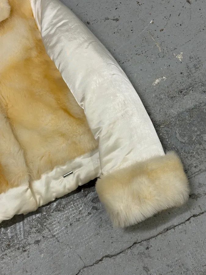 Gianfranco Ferre 2000s Gianfranco Ferré Cream Faux Fur Collar Puffer Jacket Size S / US 4 / IT 40 - 10 Thumbnail
