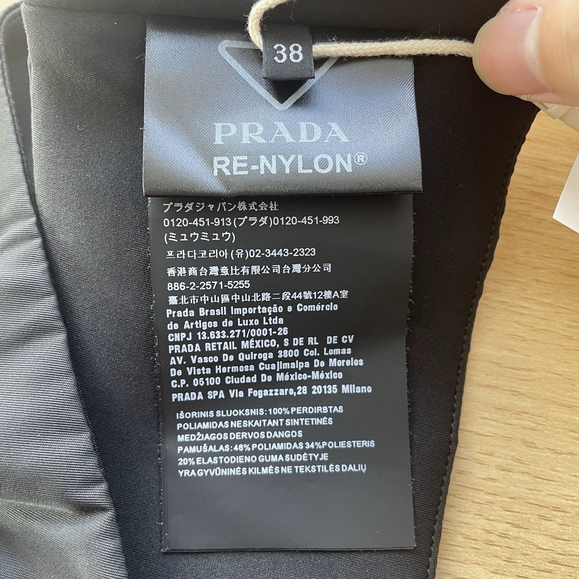 Prada Prada 99 New Nylon Triangle Logo Bandeau Top Women's Black 38 Size XS / US 0-2 / IT 36-38 - 5 Thumbnail