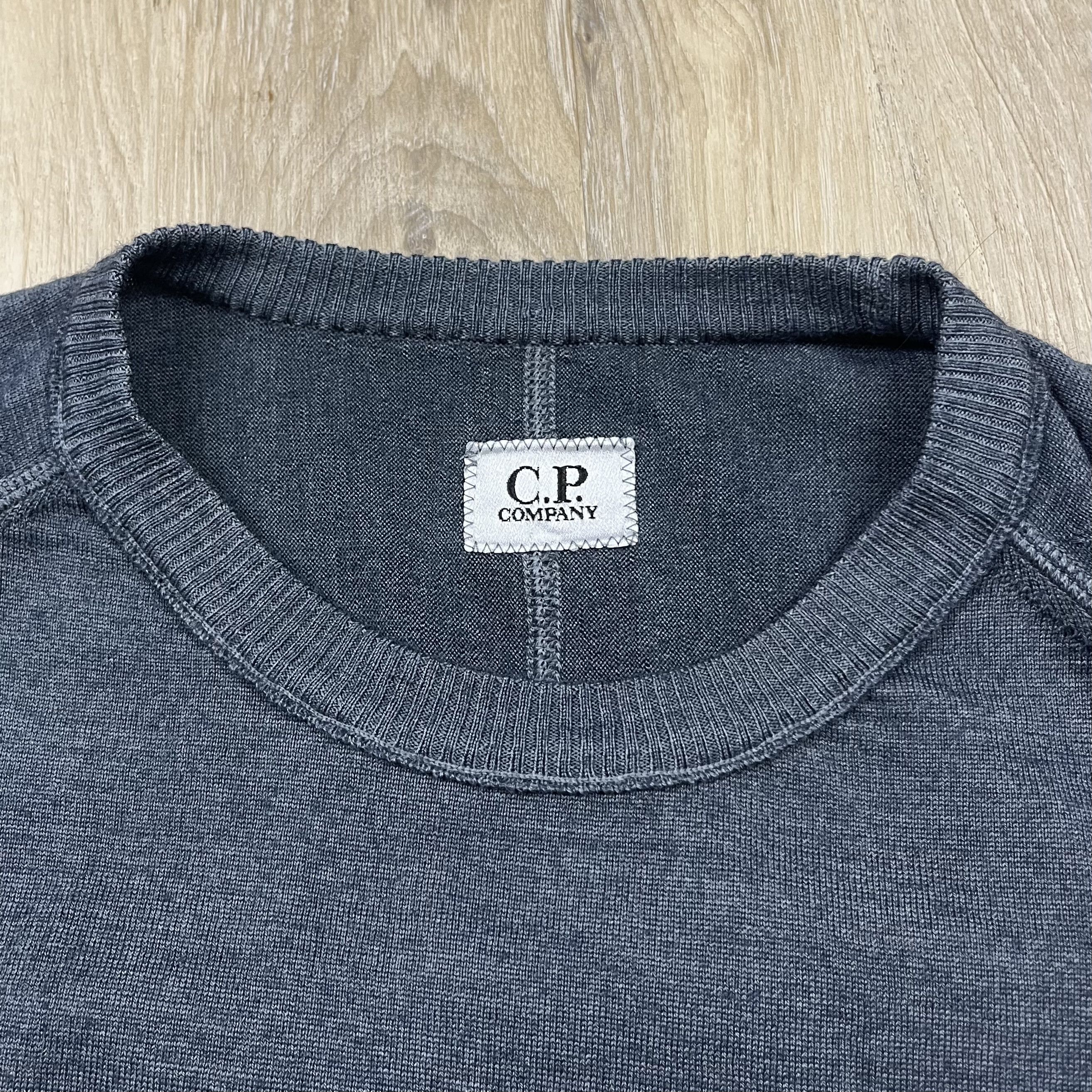 C.P. Company C.P. Company 100% Wool Sweater Fast Dyed Crew Neck Size US L / EU 52-54 / 3 - 5 Thumbnail