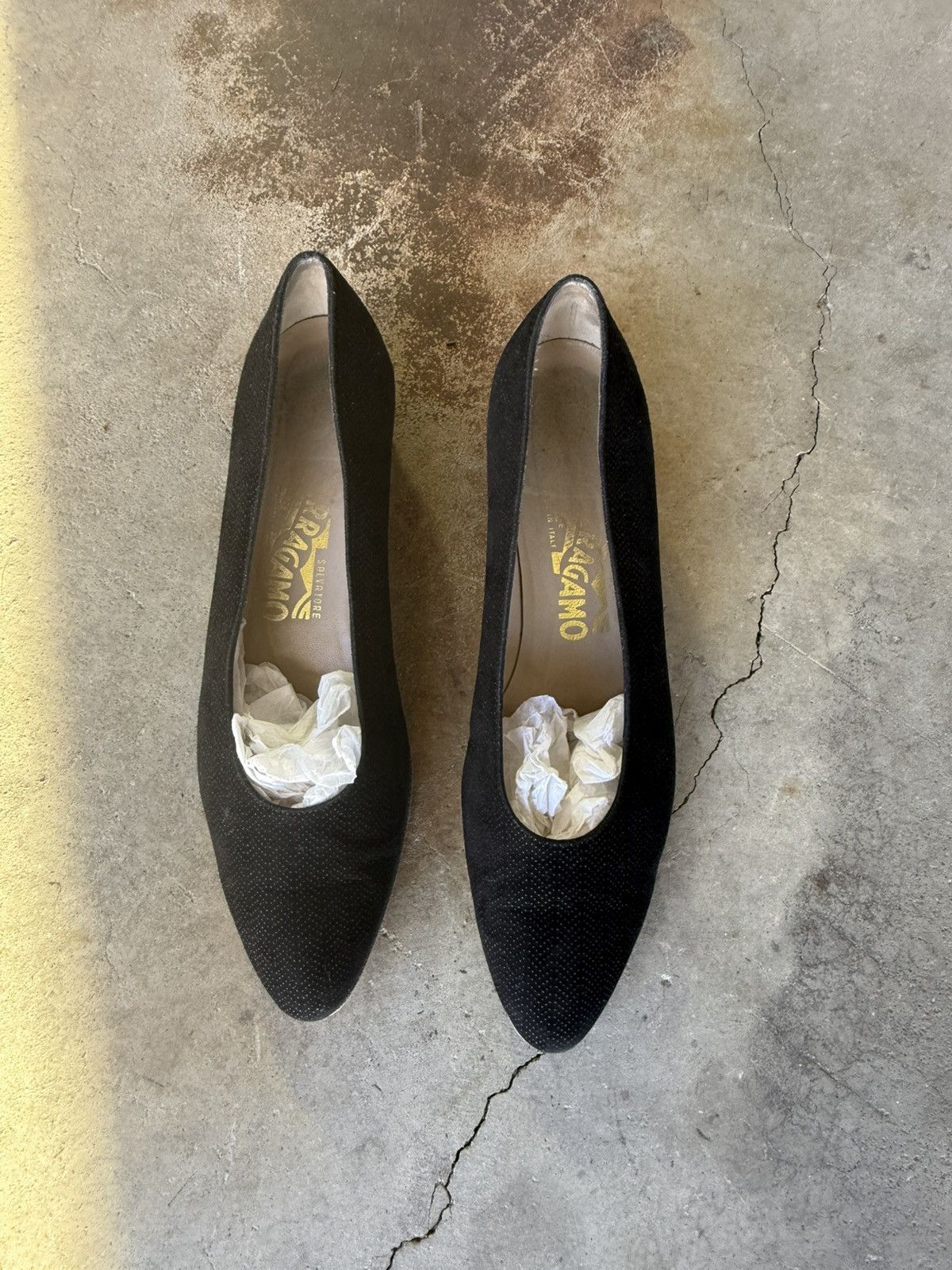 Salvatore Ferragamo Salvatore Ferragamo flats/ ballet shoes Size US 8 / IT 38 - 2 Thumbnail