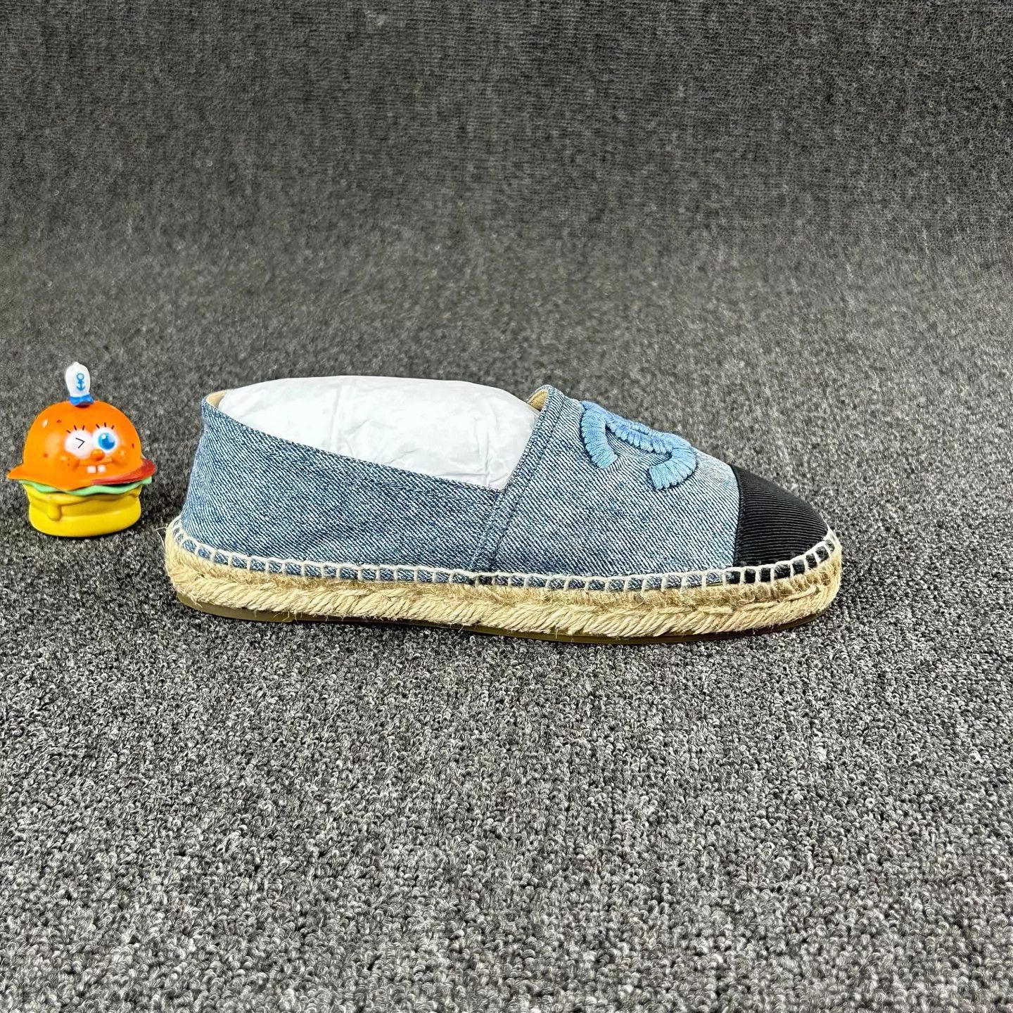 Chanel Chanel Denim CC Embroidered Fisherman Shoes 36 Size US 5.5 / IT 35.5 - 4 Thumbnail
