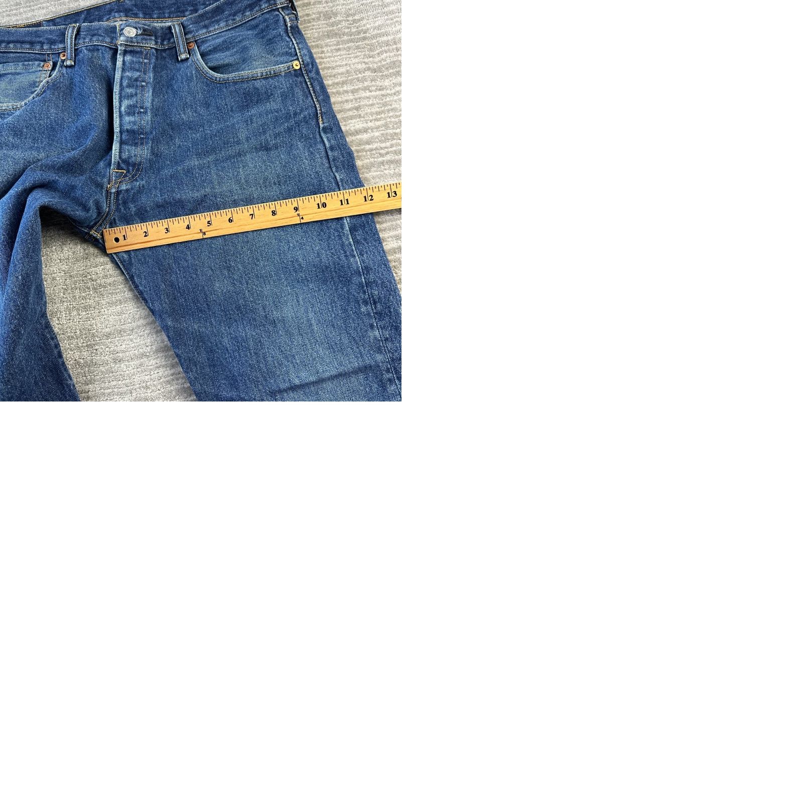 Levi's VINTAGE Levis 501 Jeans Mens 34x30 Blue Denim Pants Button Fly - Levi's 501 Series Straight Waist 34 Regular Size 34 Men Blue Denim Jeans 90s Theme Size US 34 / EU 50 - 9 Thumbnail