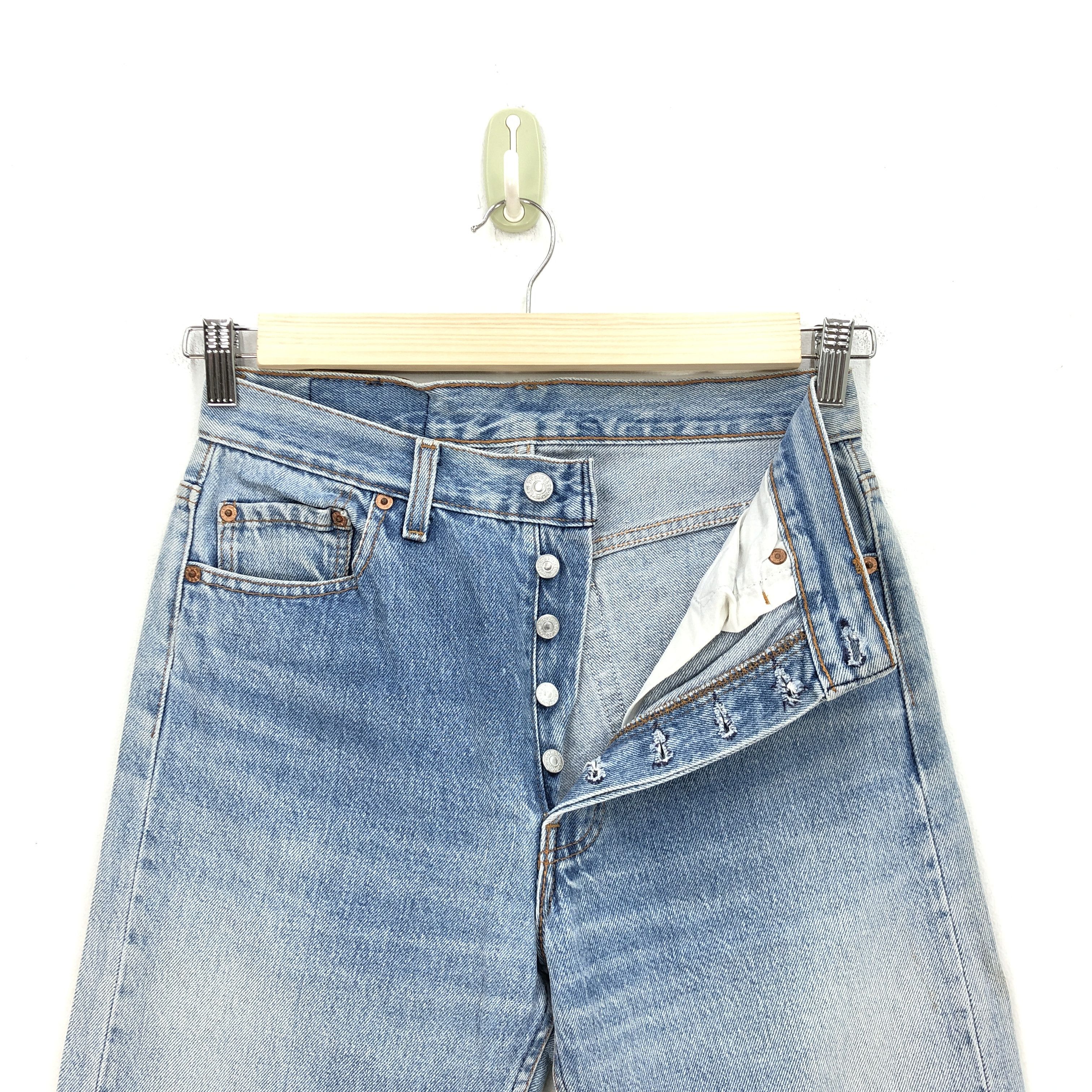 Levi's × Vintage Vintage Levis 501 Sun Faded Jeans Levi's Light Wash Denim Size 28" / US 6 / IT 42 - 6 Thumbnail