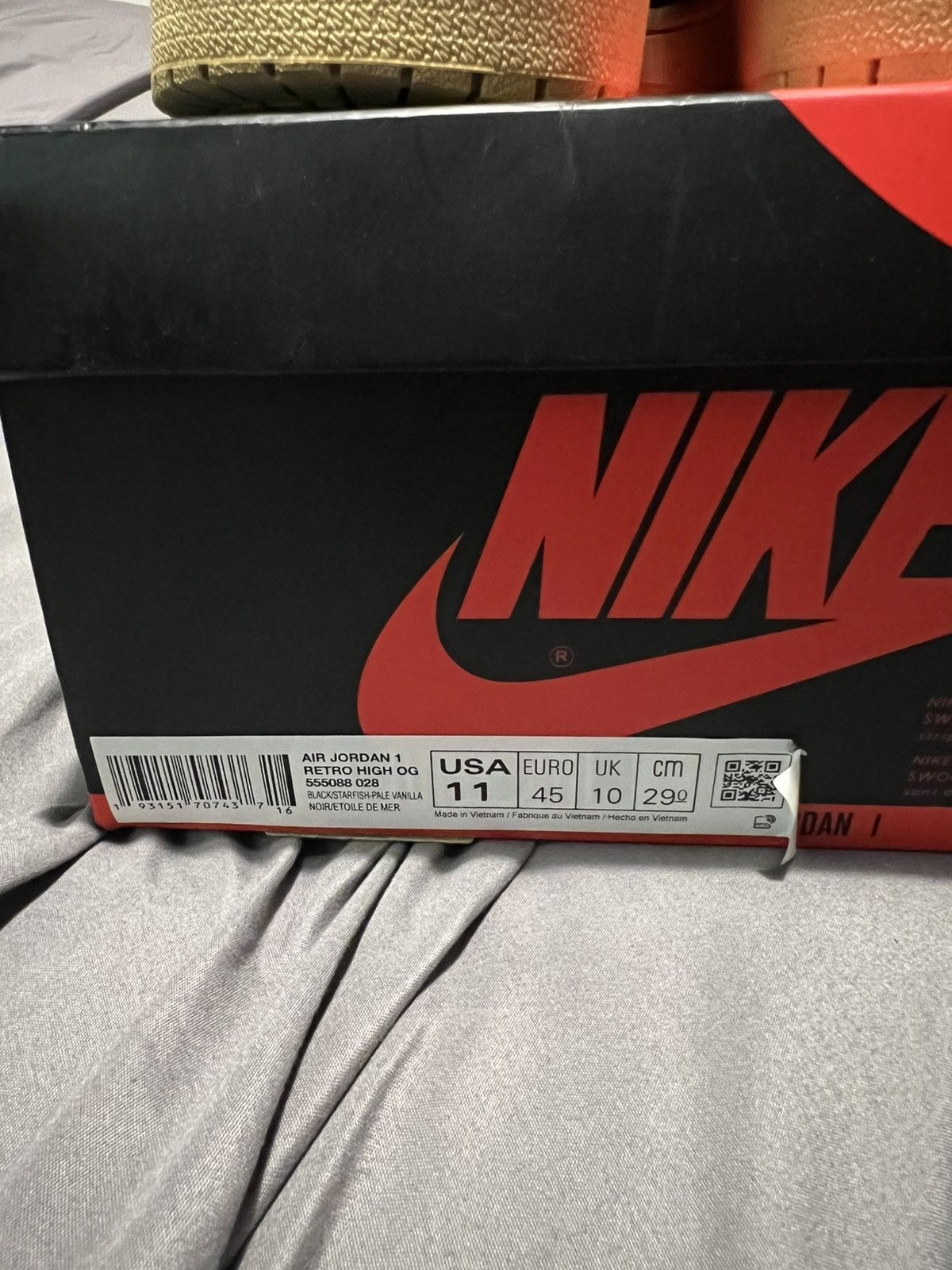 Jordan Brand Air Jordan 1 Retro High Shattered Backboard 3.0 Size US 11 / EU 44 - 3 Thumbnail