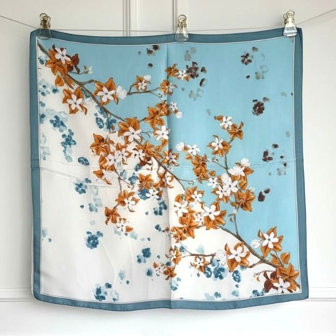 Other Luxurious Elegant Silky Square Scarf Teal White Floral Garde Size ONE SIZE - 4 Thumbnail
