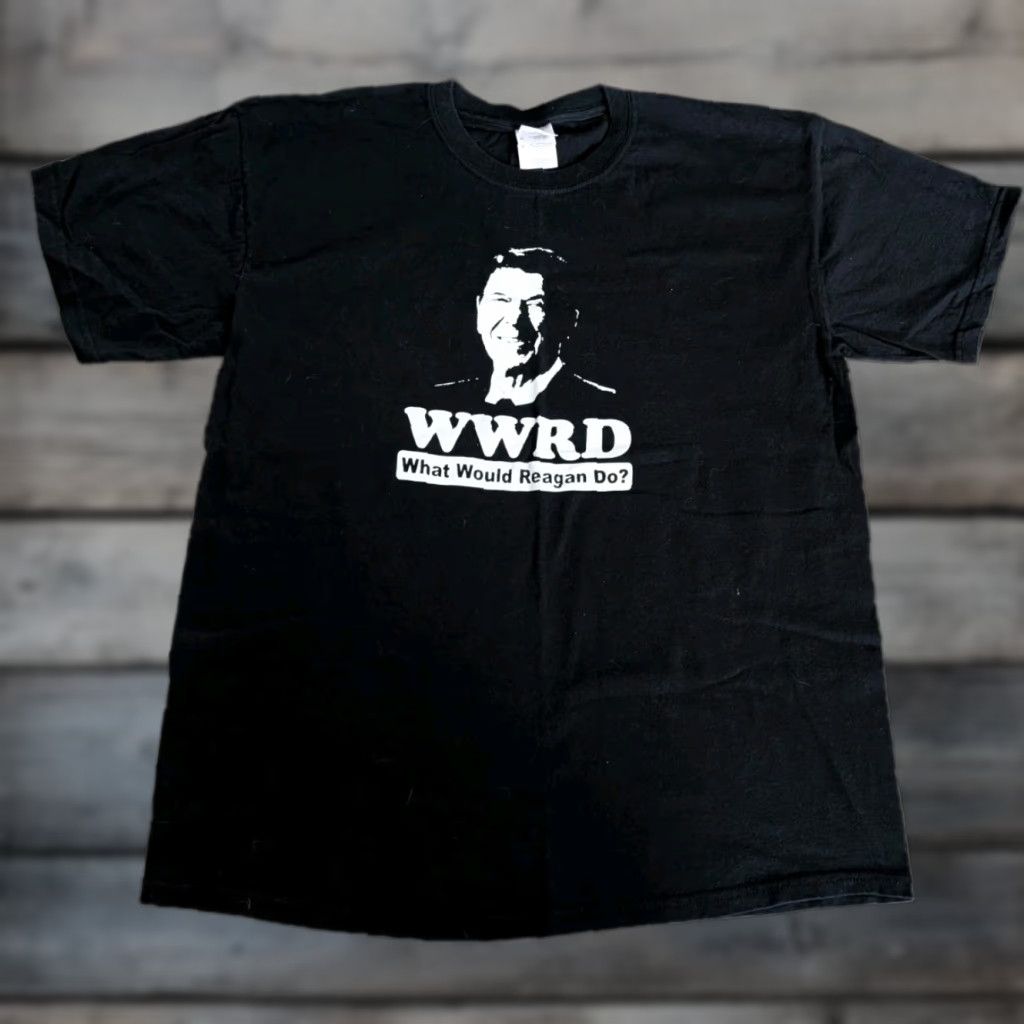 Gildan VINTAGE Gildan Black T-Shirt Mens Large Reagan WWRD Graphic Print POTUS Ronald Reagan 90s? Size US L / EU 52-54 / 3 - 1 Thumbnail