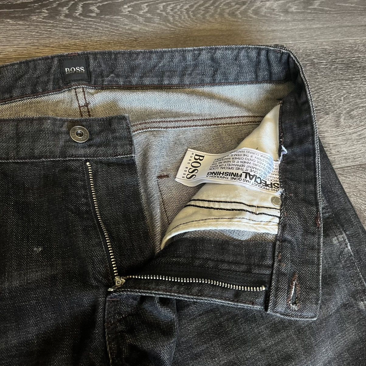 Hugo Boss × Vintage Hugo Boss Delaware Slim Fit Washed Black Denim Jeans 34x32 Size US 34 / EU 50 - 8 Thumbnail
