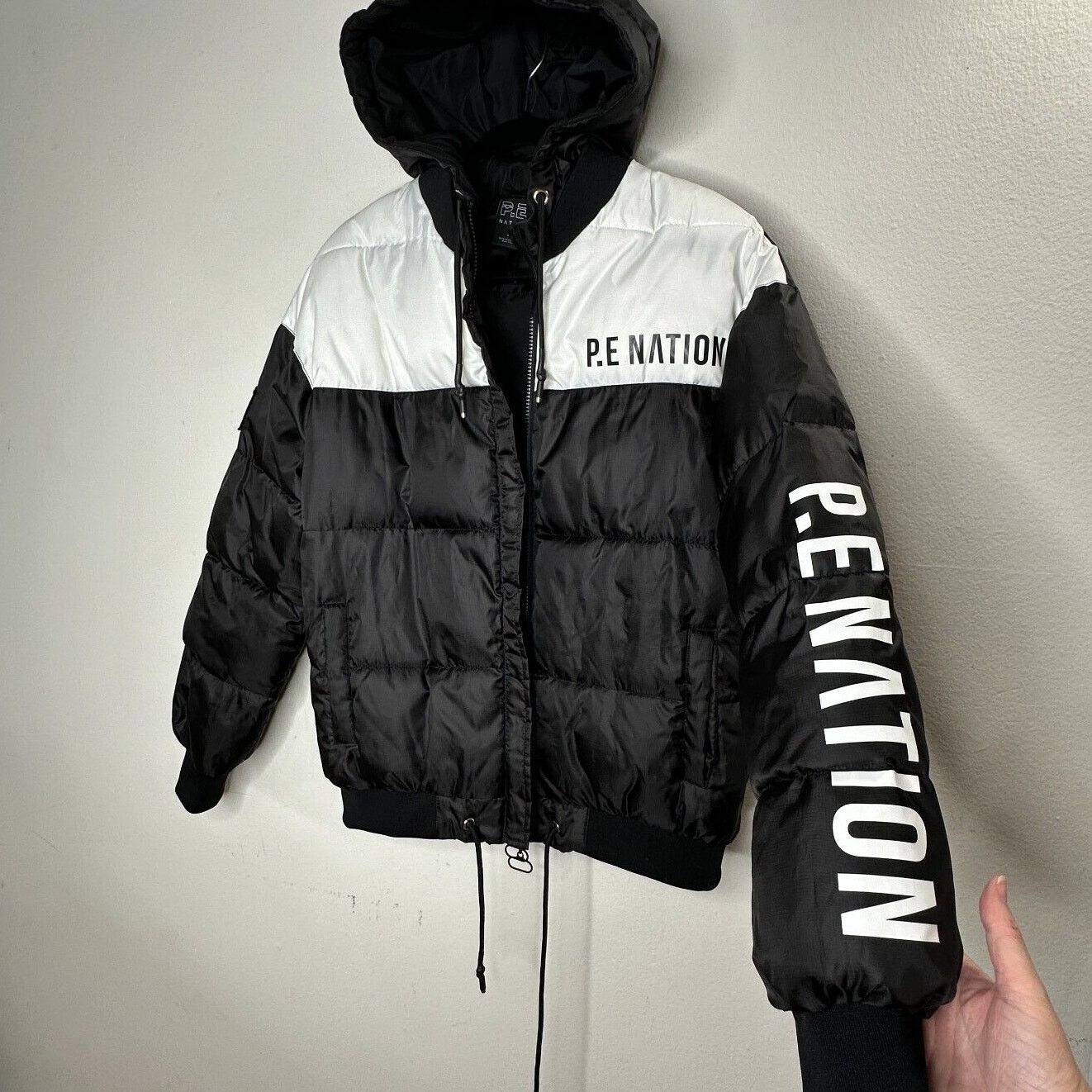 P.E Nation PE Nation Lead Right Logo Print 004 Zip Puffer Jacket XS Size XS / US 0-2 / IT 36-38 - 3 Thumbnail