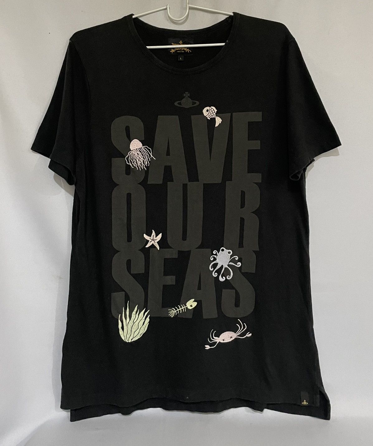 Vivienne Westwood Black Tee – Save Our Seas Size US L / EU 52-54 / 3 - 24 Thumbnail