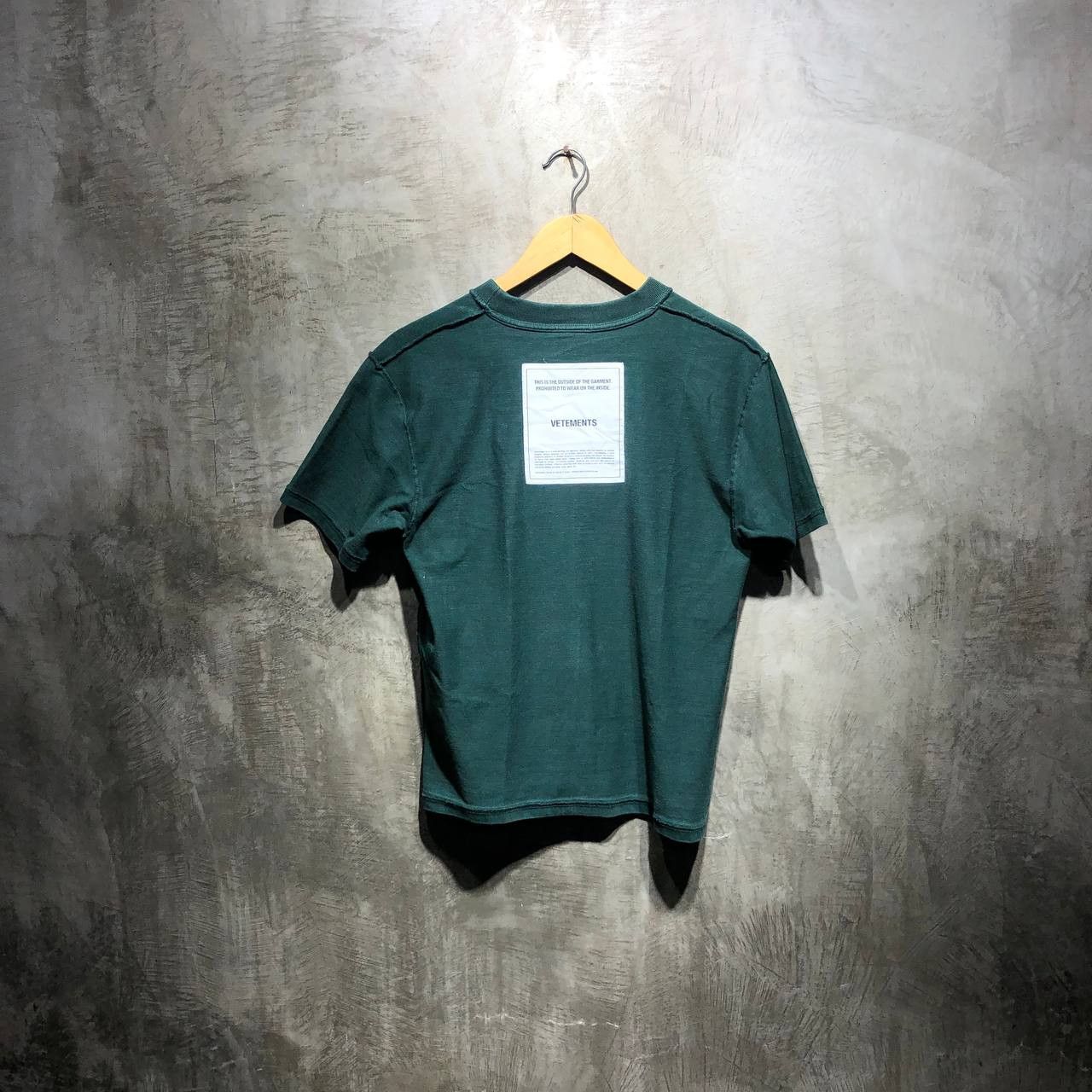 Vetements Vetements Cut and Sew tee Size US S / EU 44-46 / 1 - 4 Thumbnail