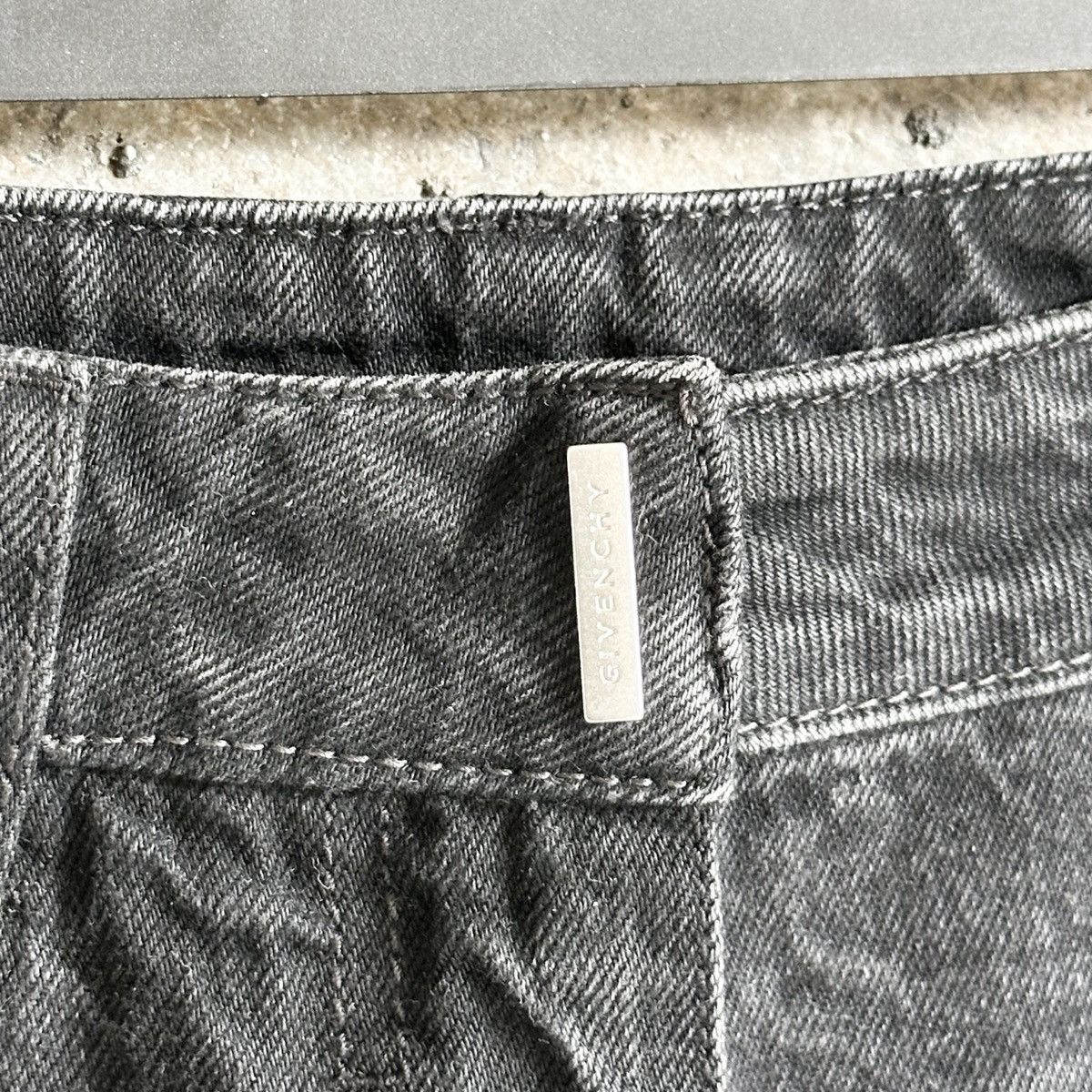 Givenchy Givenchy MMW Hybrid Thrashed Denim Shorts Size US 30 / EU 46 - 5 Thumbnail