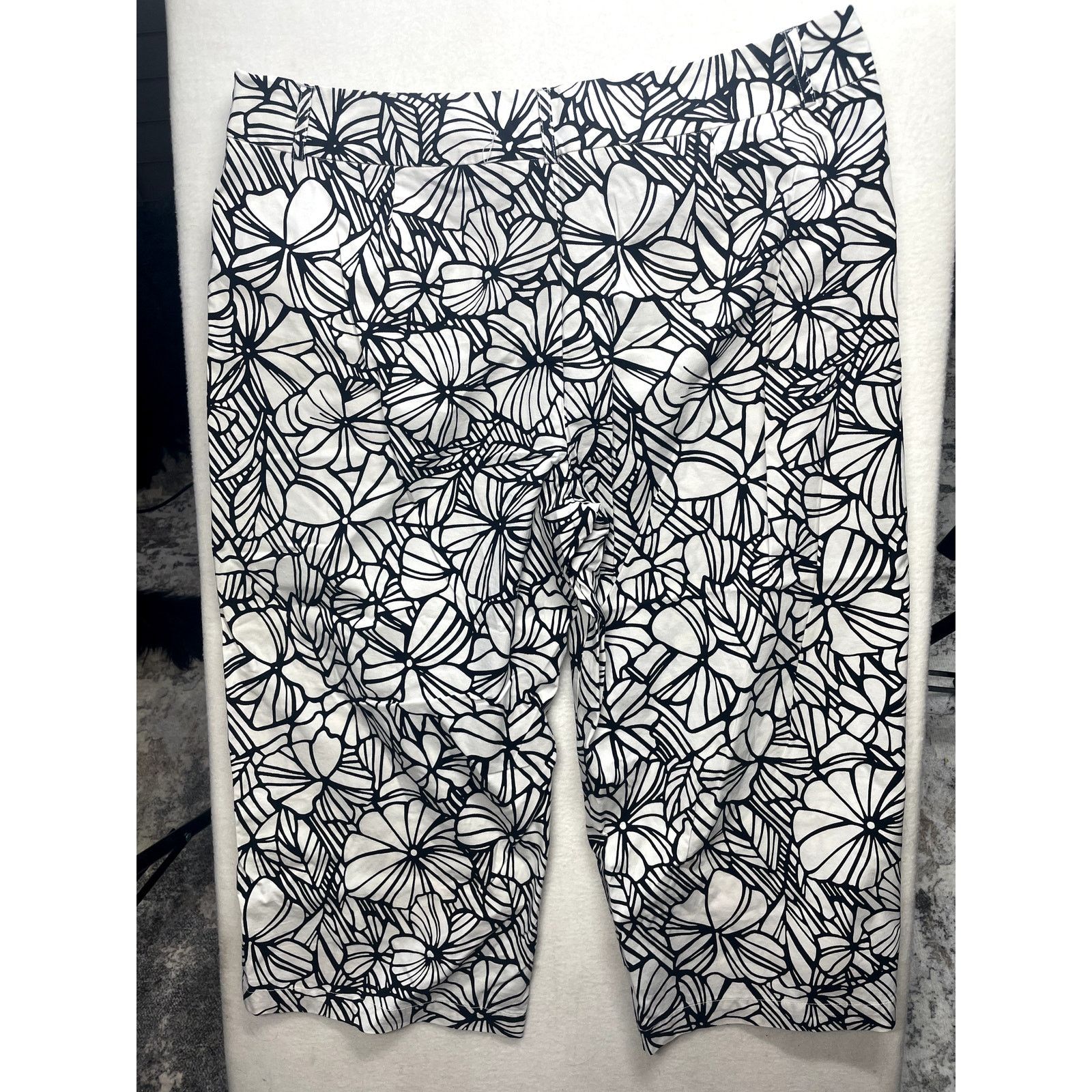 Other Westbound Women's Plus-Size Capris - Size 18 Size 40" / US 18 - 8 Thumbnail