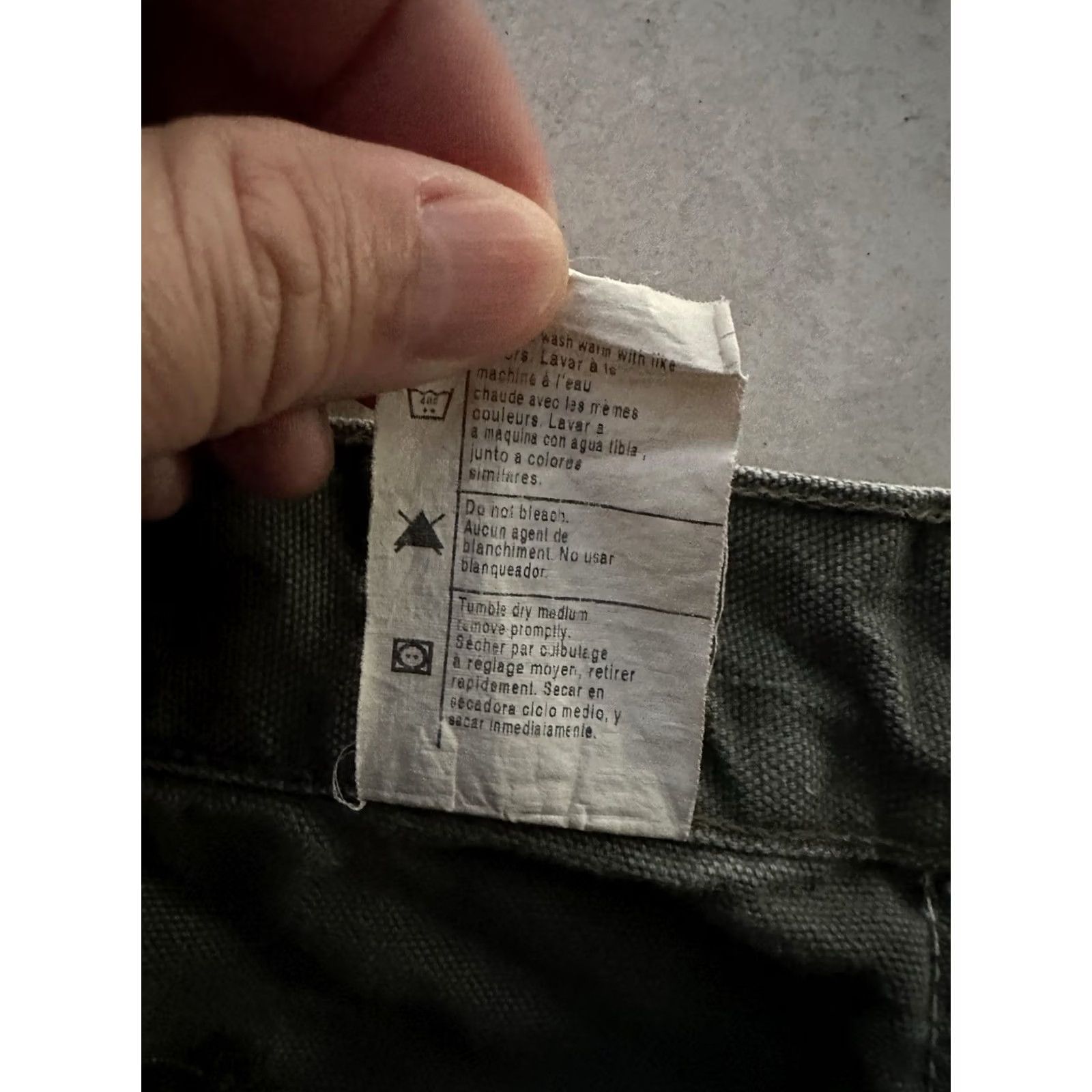 Carhartt VINTAGE Carhartt B11 MOS Work Carpenter Pants Duck Canvas Olive 40x32 Grunge 90s USA Mens Navy/Green or Olive? Size US 40 / EU 56 - 8 Thumbnail