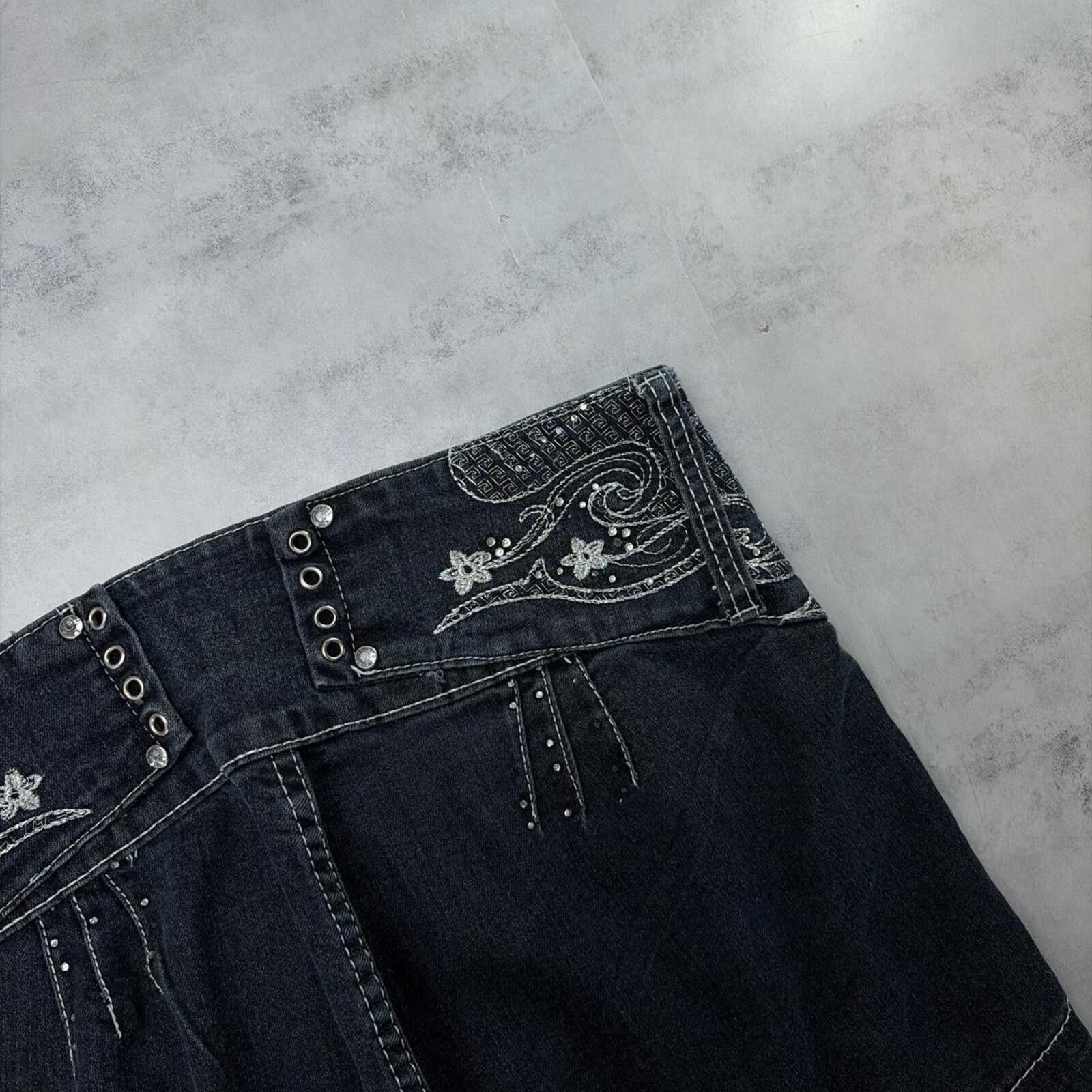 Other Y2K Dark Wash Richcow Jeans Grunge Gothic Mini Denim Shorts Size 34" / US 12 / IT 48 - 4 Thumbnail