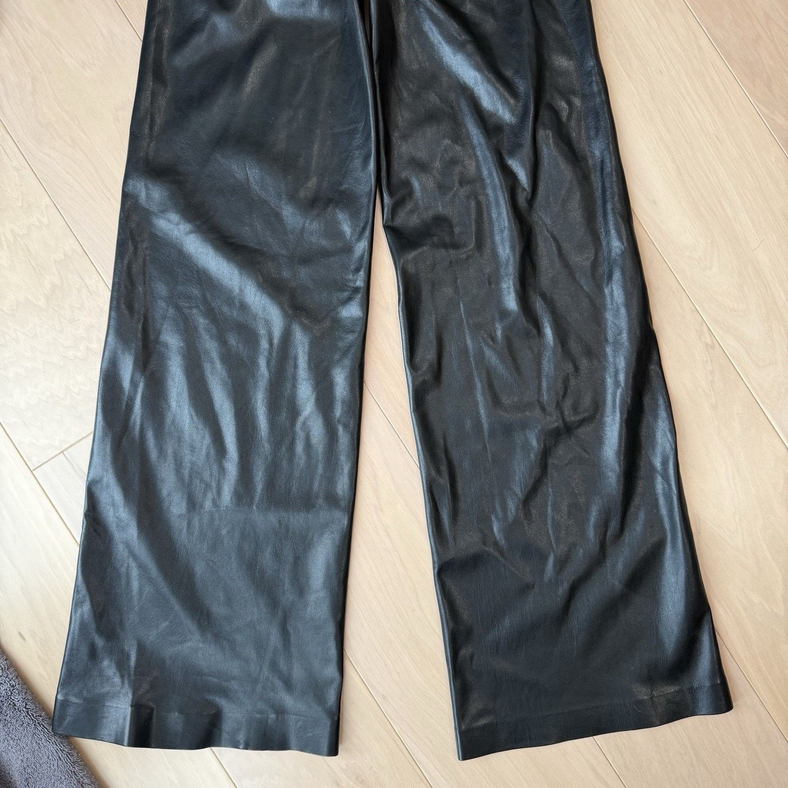 Alice + Olivia Alice Olivia Faux Leather Pants Women's 0 Black Wide Leg Size 26" / US 2 / IT 38 - 8 Thumbnail