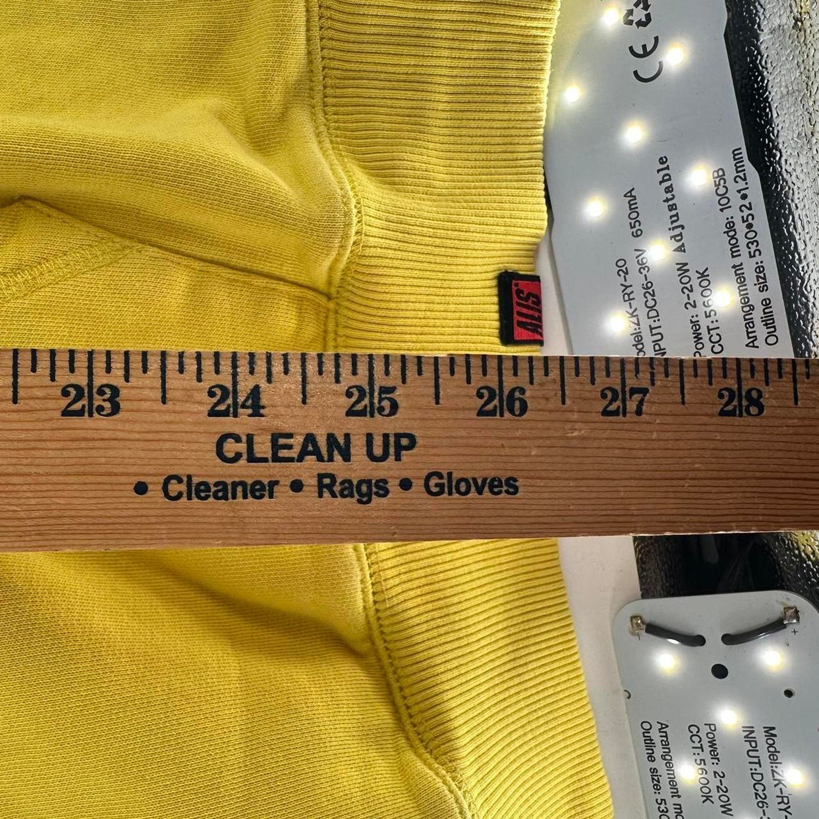 Other Y2K Alis Skateboard ski hoodie boxy XL yellow faded boxyfit Size US XL / EU 56 / 4 - 6 Thumbnail