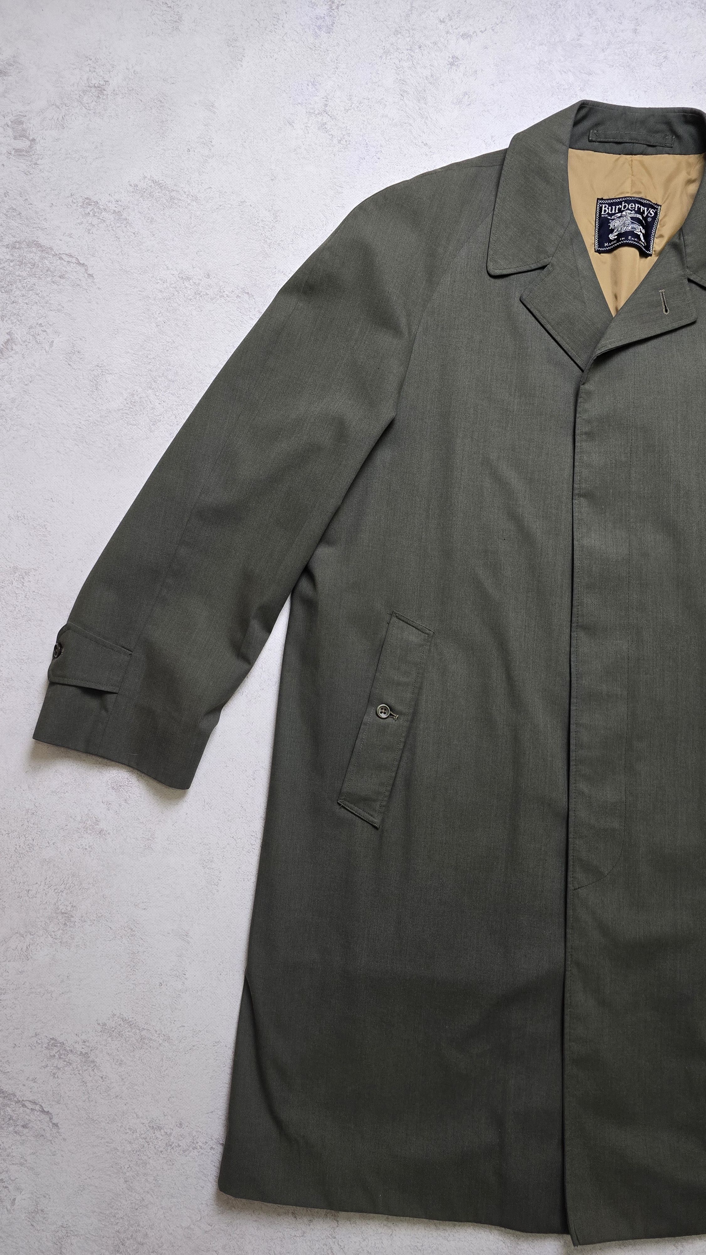 Burberry Vintage Burberrys Mac Coat Men’s 42R L Olive Green Balmacaan Size US L / EU 52-54 / 3 - 8 Thumbnail