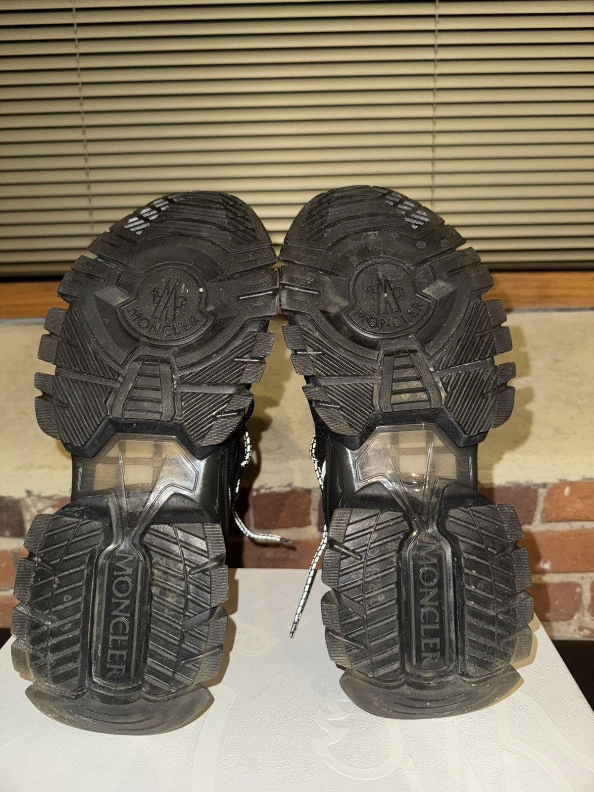 Moncler MONCLER Men's Leave No Trace US-11 EU-44 Size US 11 / EU 44 - 5 Thumbnail