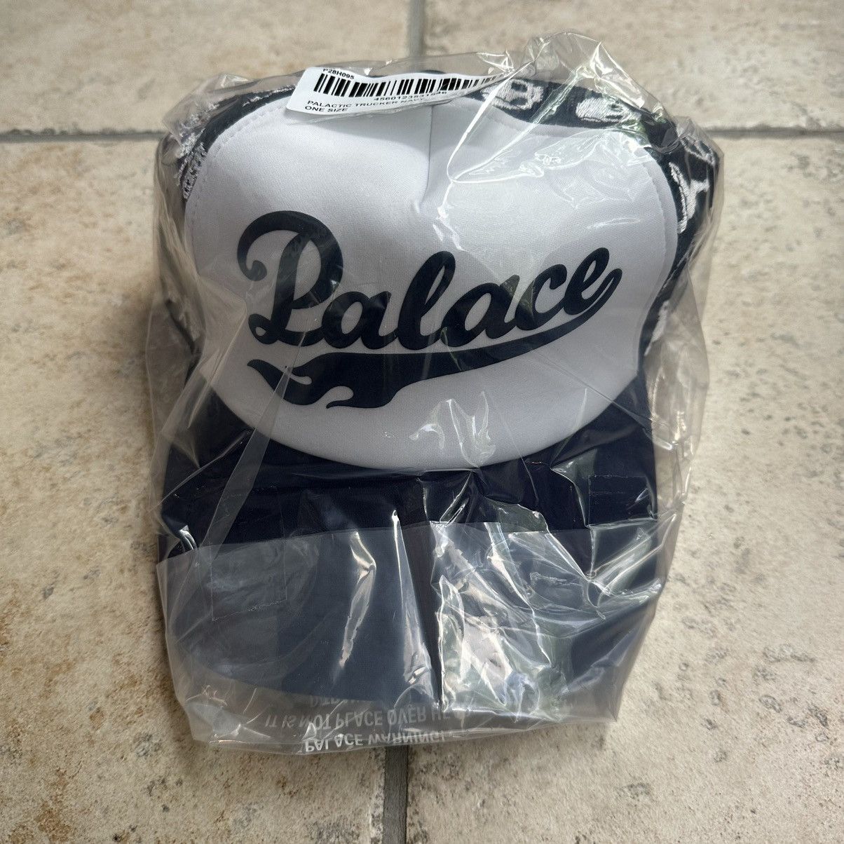 PALACE PALACTIC TRUCKER NAVY CAP