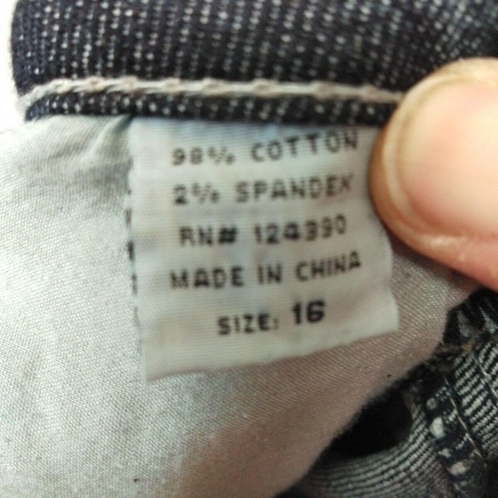 Other Touch Me Jeans Womans Capri Size 16. Destressed Size 38" / US 16 / IT 52 - 12 Thumbnail
