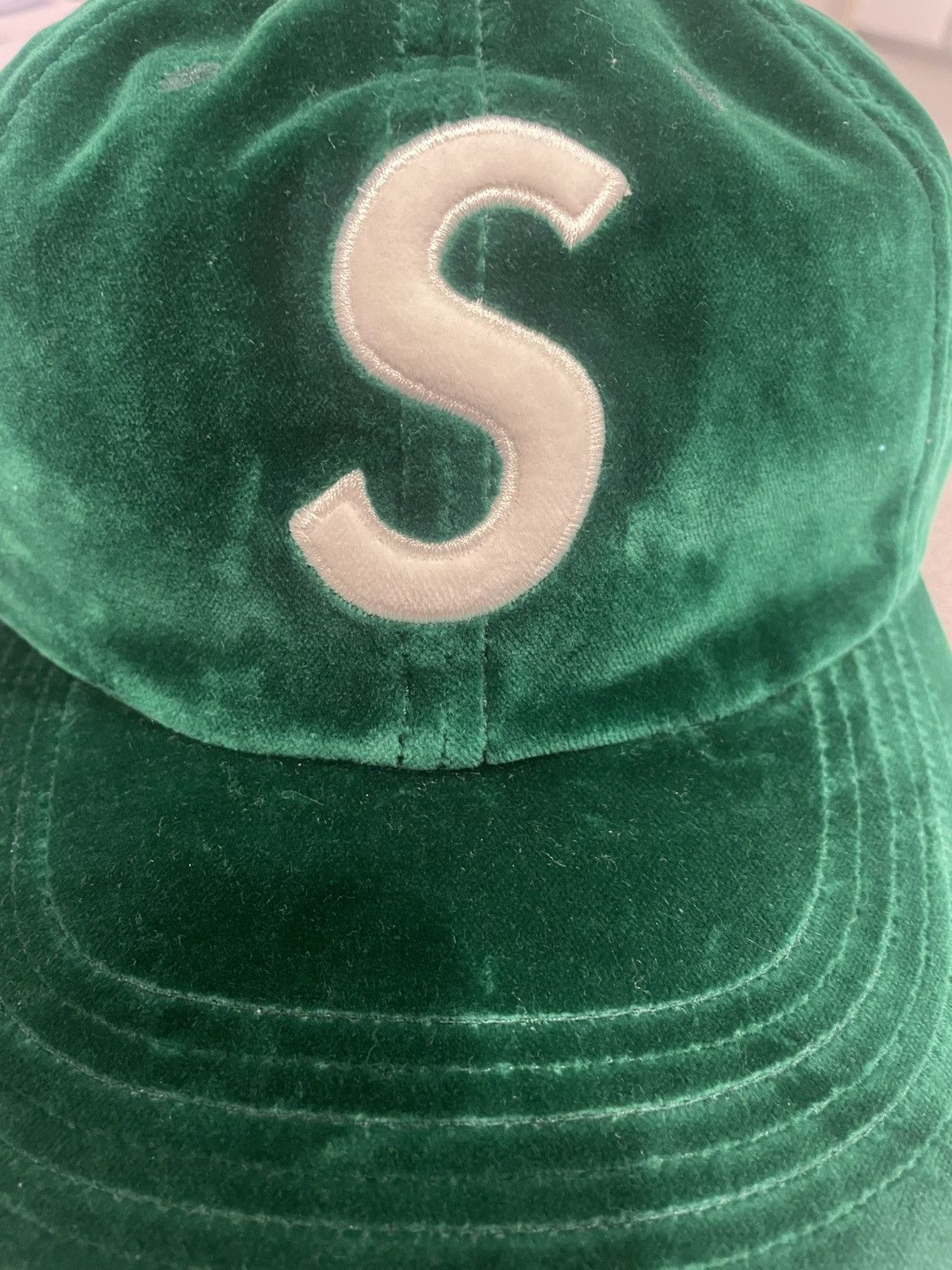 Supreme Supreme Green Velvet “S” Logo Hat Unisex Adjustable Cap Size ONE SIZE - 4 Thumbnail